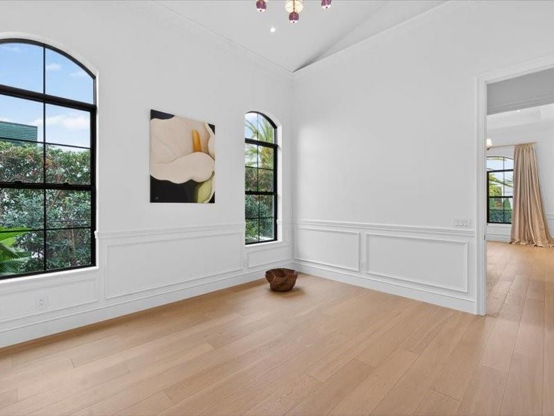 4013 Country Clb Fort Lauderdale, FL 33308