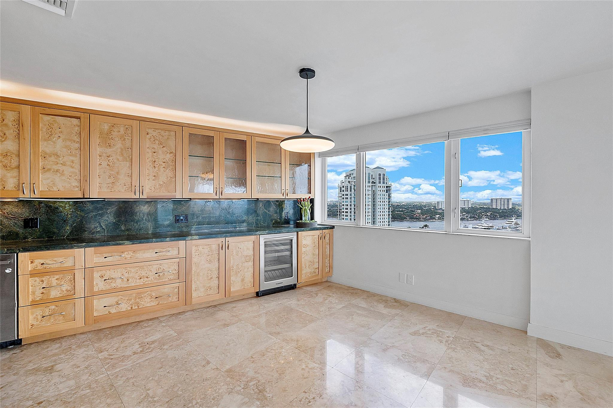 3000 Holiday #1801 Fort Lauderdale, FL 33316