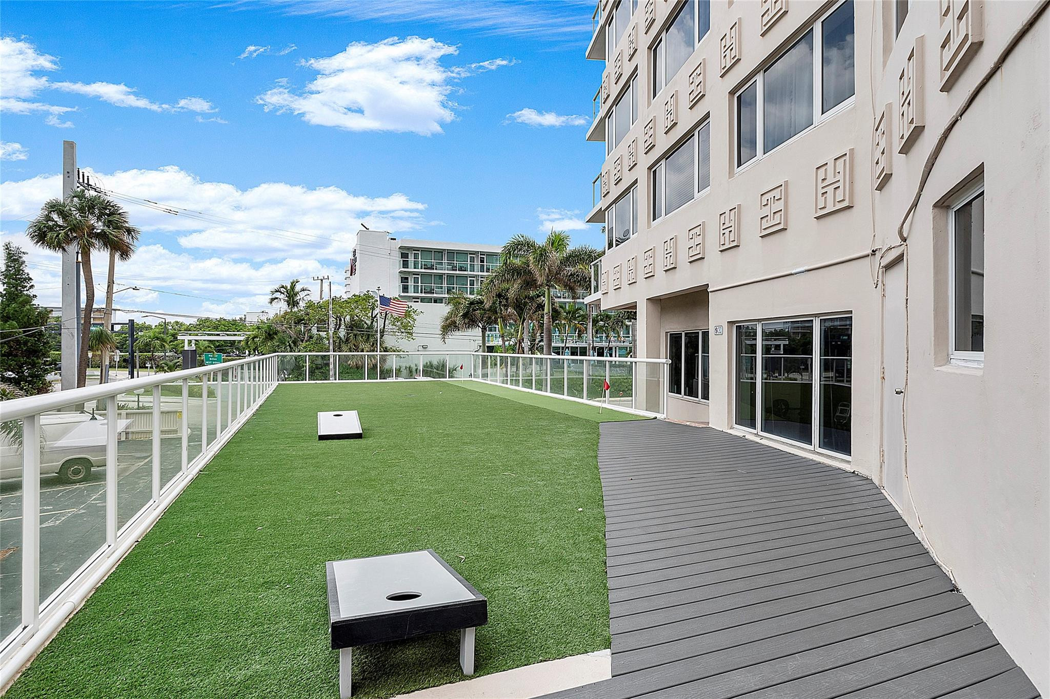 3000 Holiday #1801 Fort Lauderdale, FL 33316