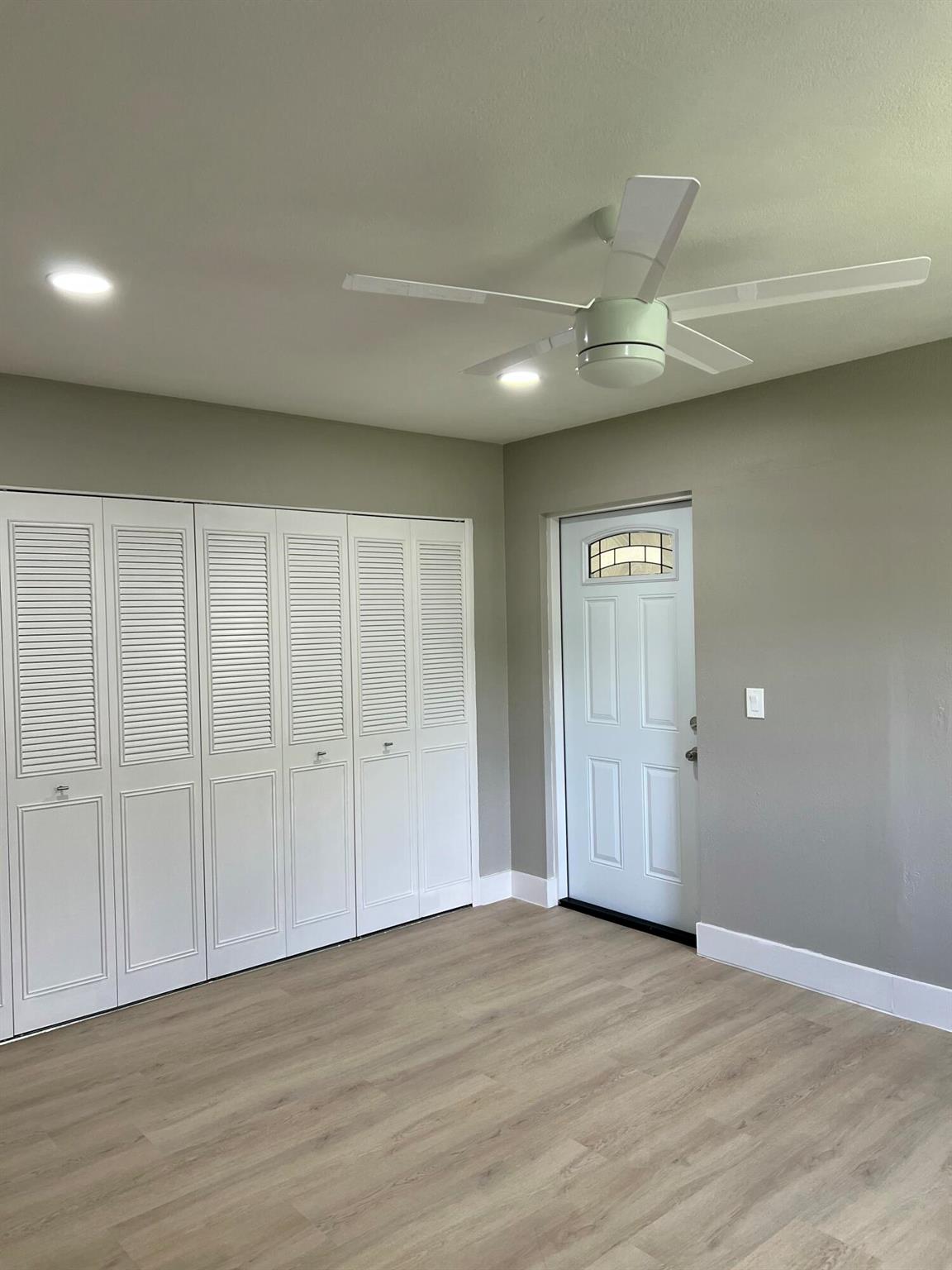 267 Flanders F,Delray Beach, FL 33484