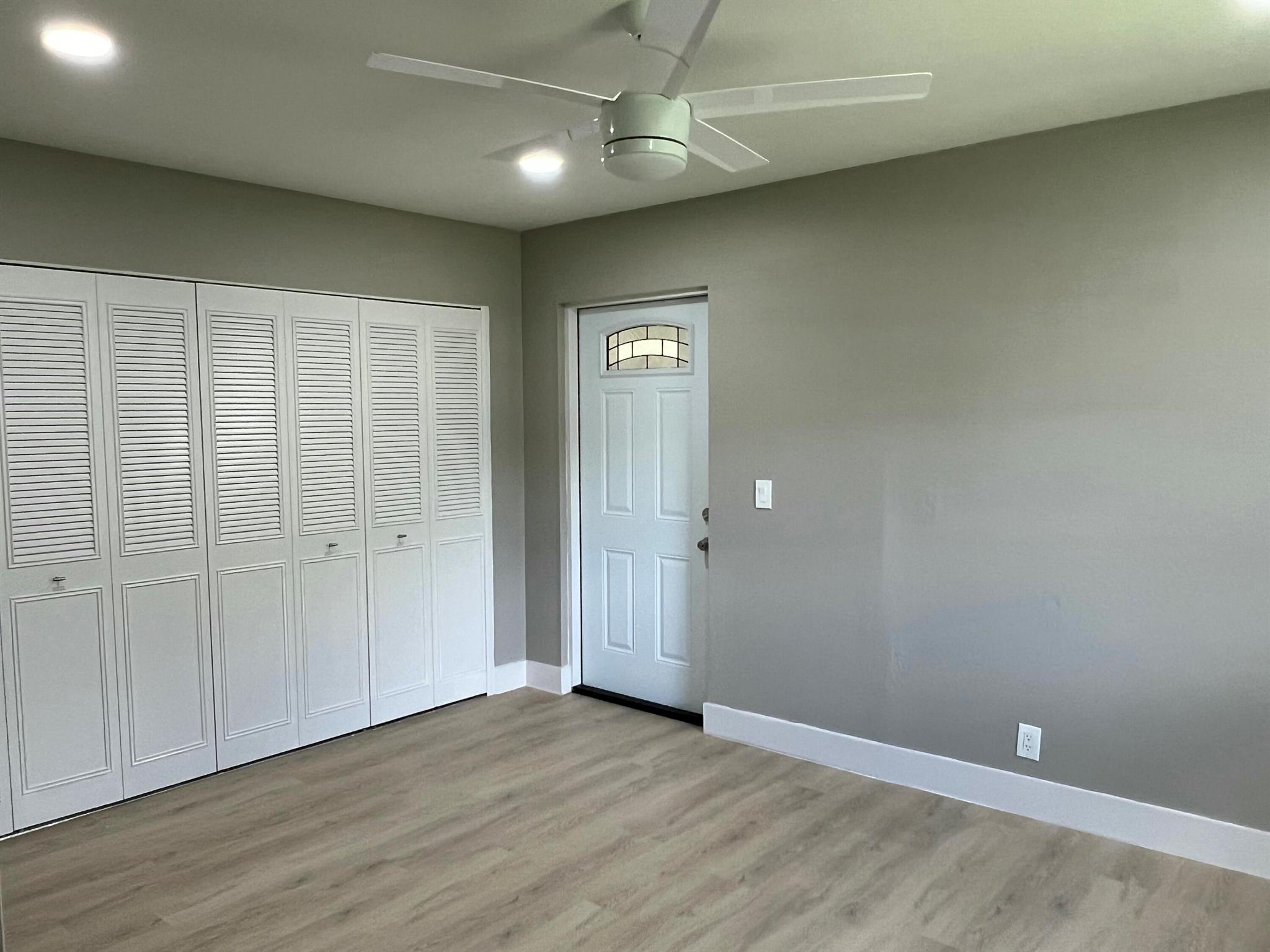 267 Flanders F,Delray Beach, FL 33484