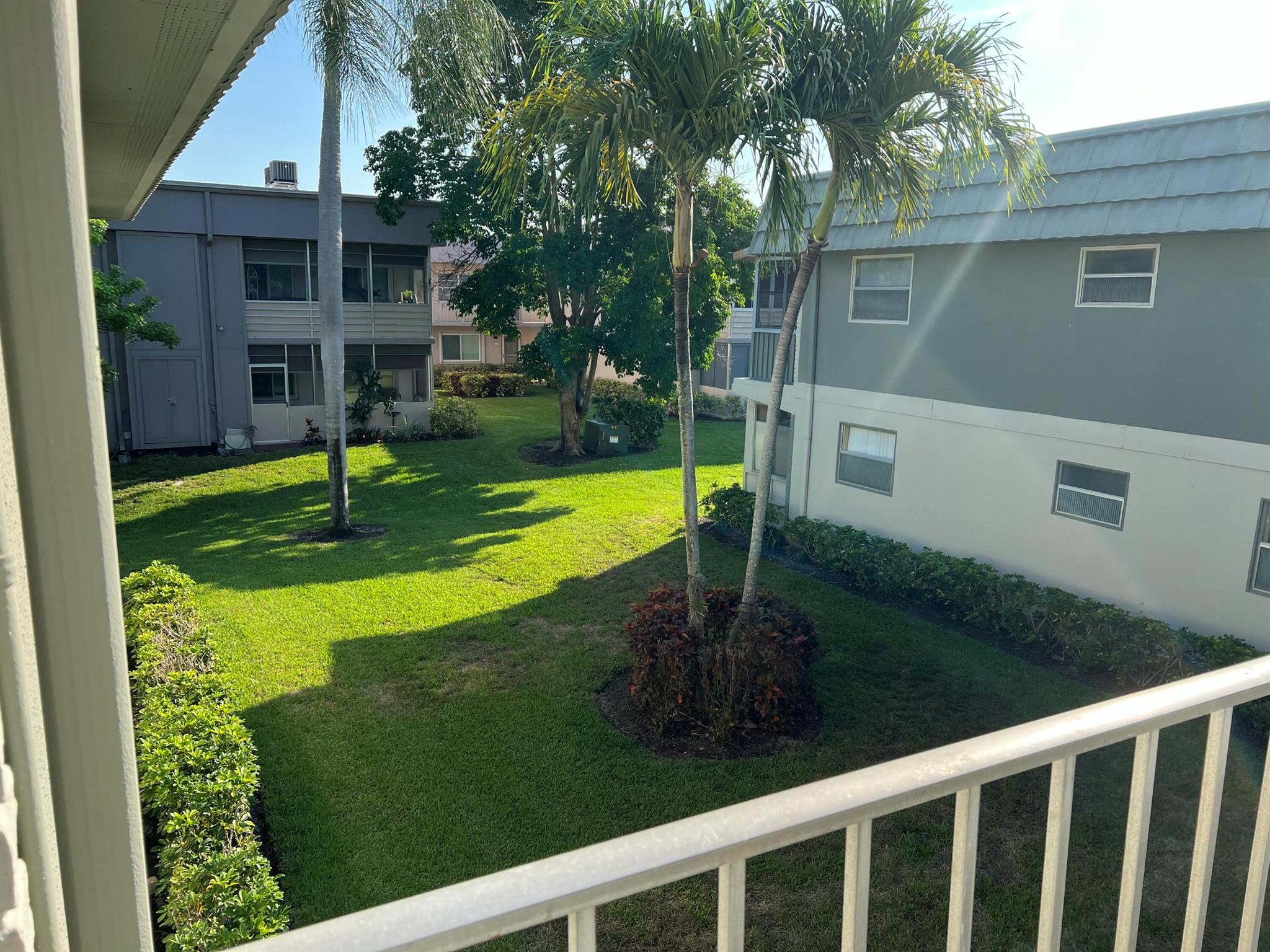 267 Flanders F,Delray Beach, FL 33484