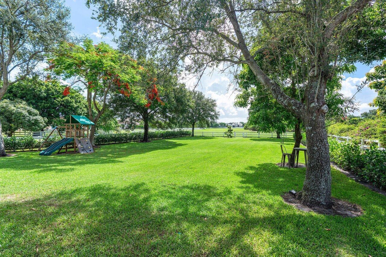 8984 Three Rail Dr Boynton Beach, FL 33472