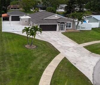 183 Cordoba Cir