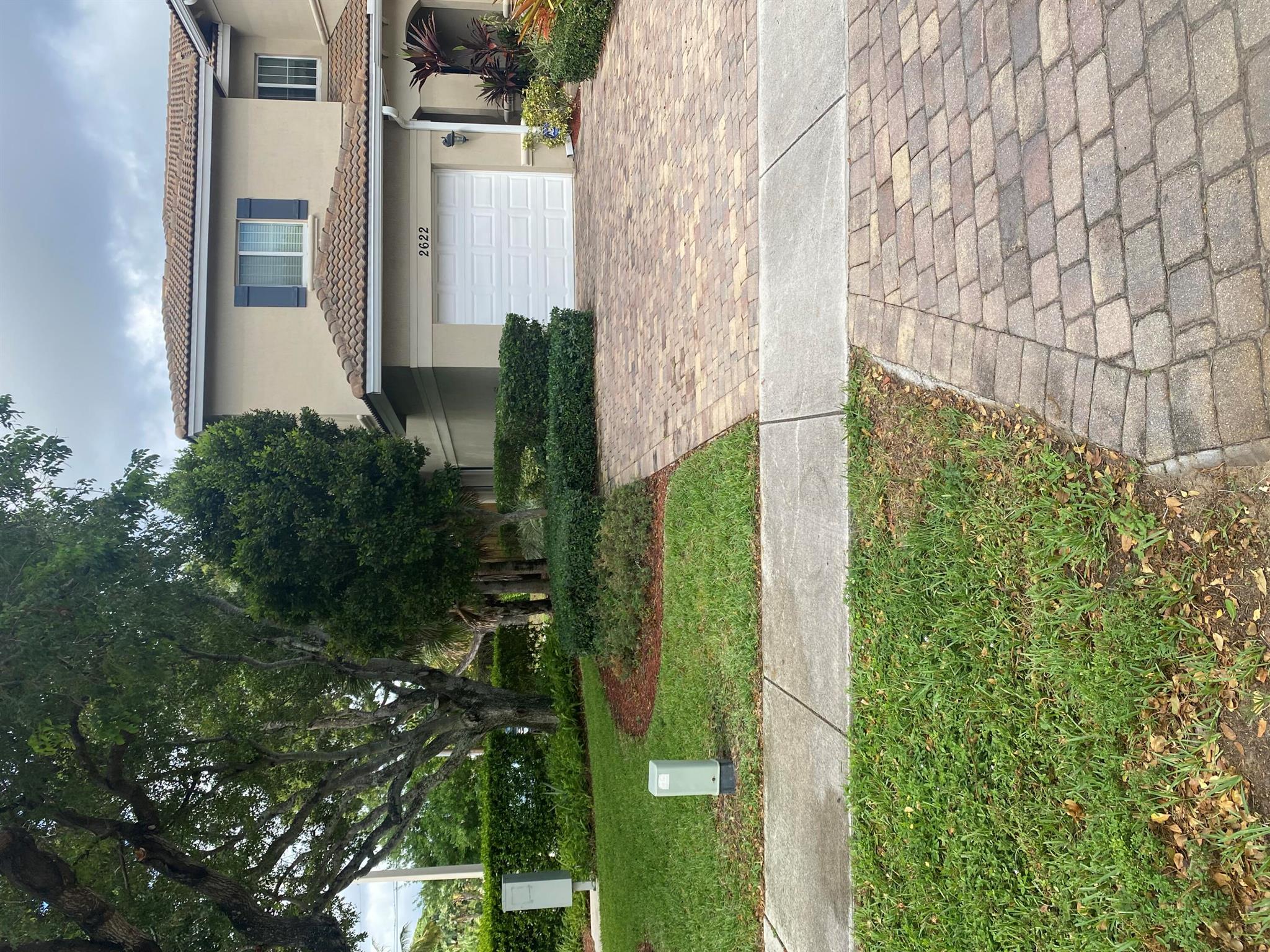 2622 Webb Ave Ave