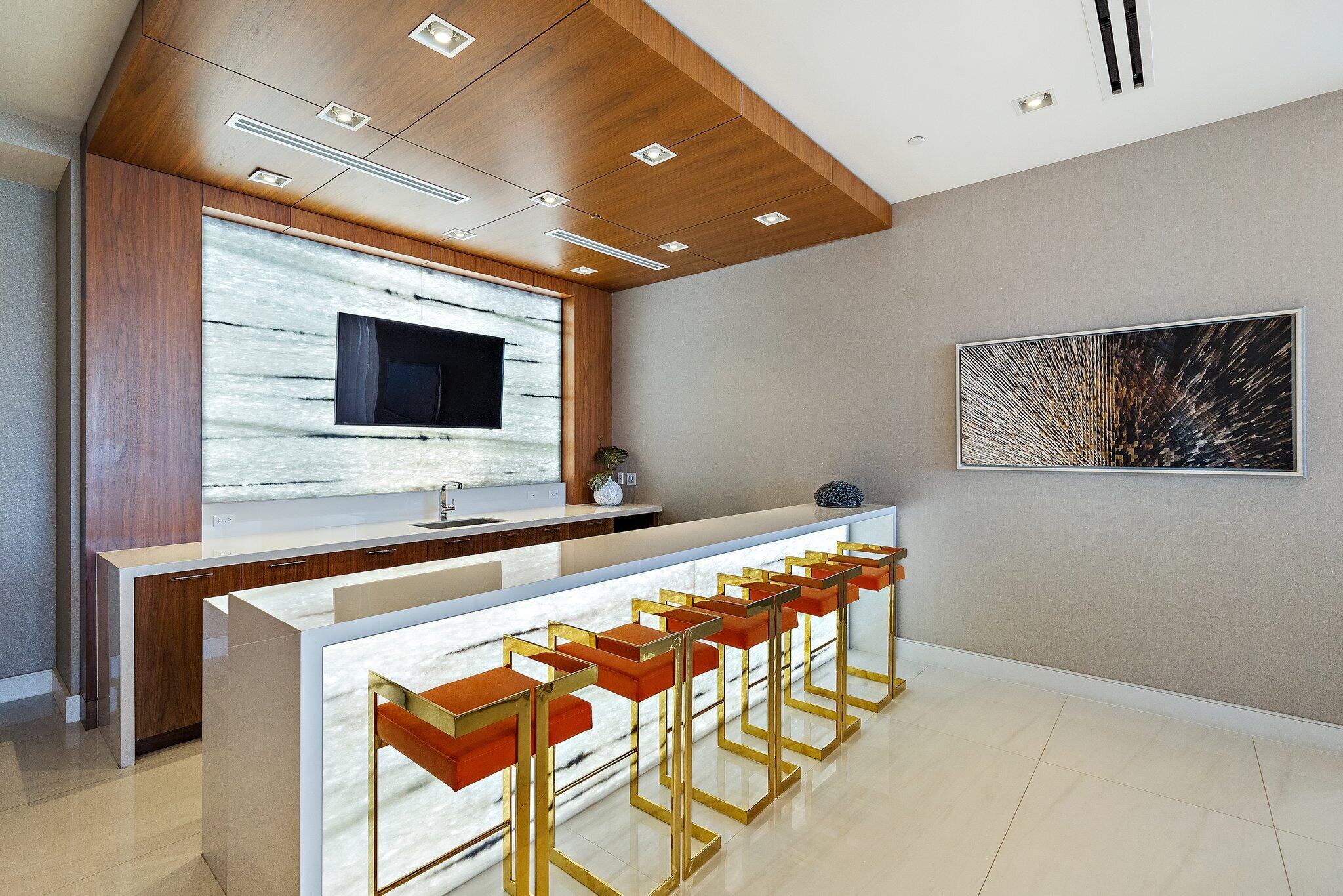 3730 N Ocean #9d Singer Island, FL 33404