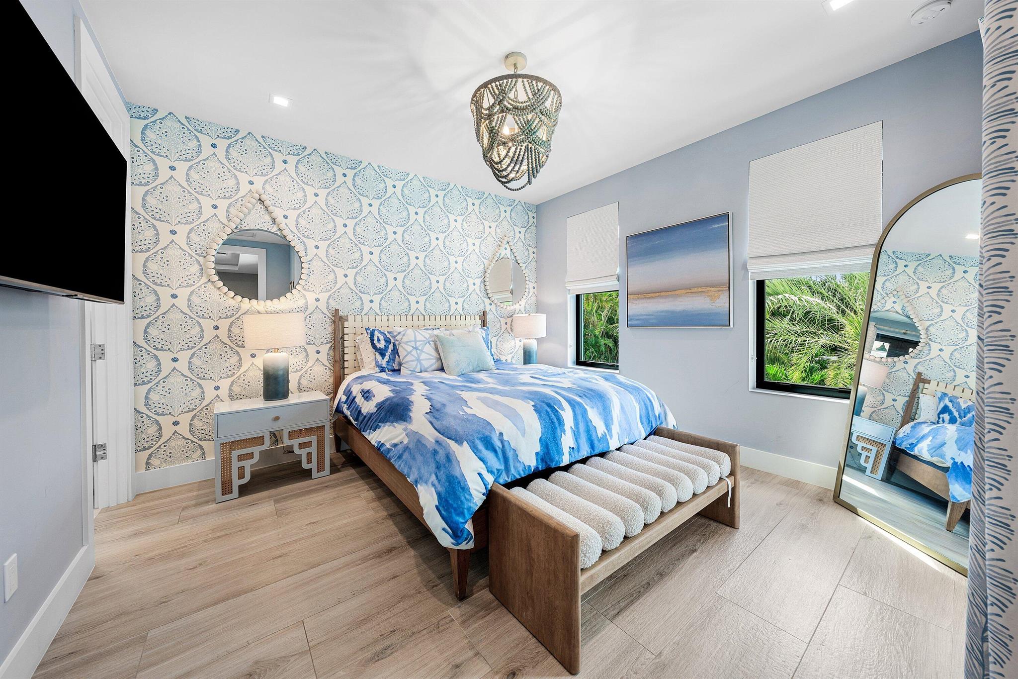 530 Old School Rd Gulfstream, FL 33483