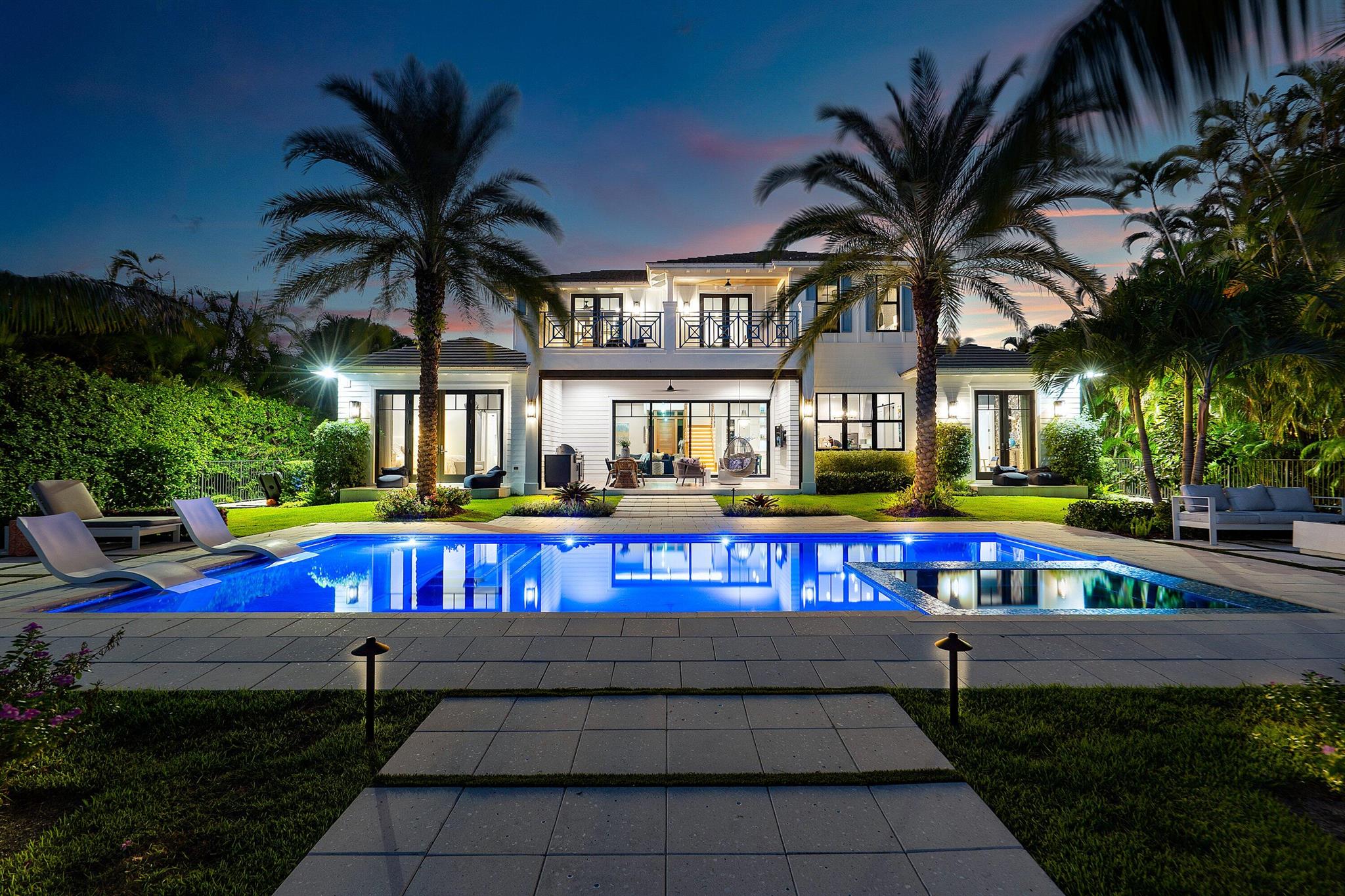 530 Old School Rd Gulfstream, FL 33483