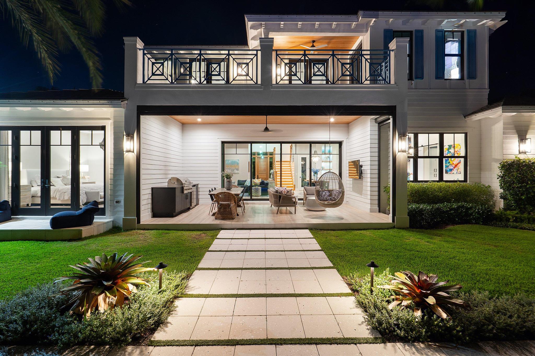 530 Old School Rd Gulfstream, FL 33483