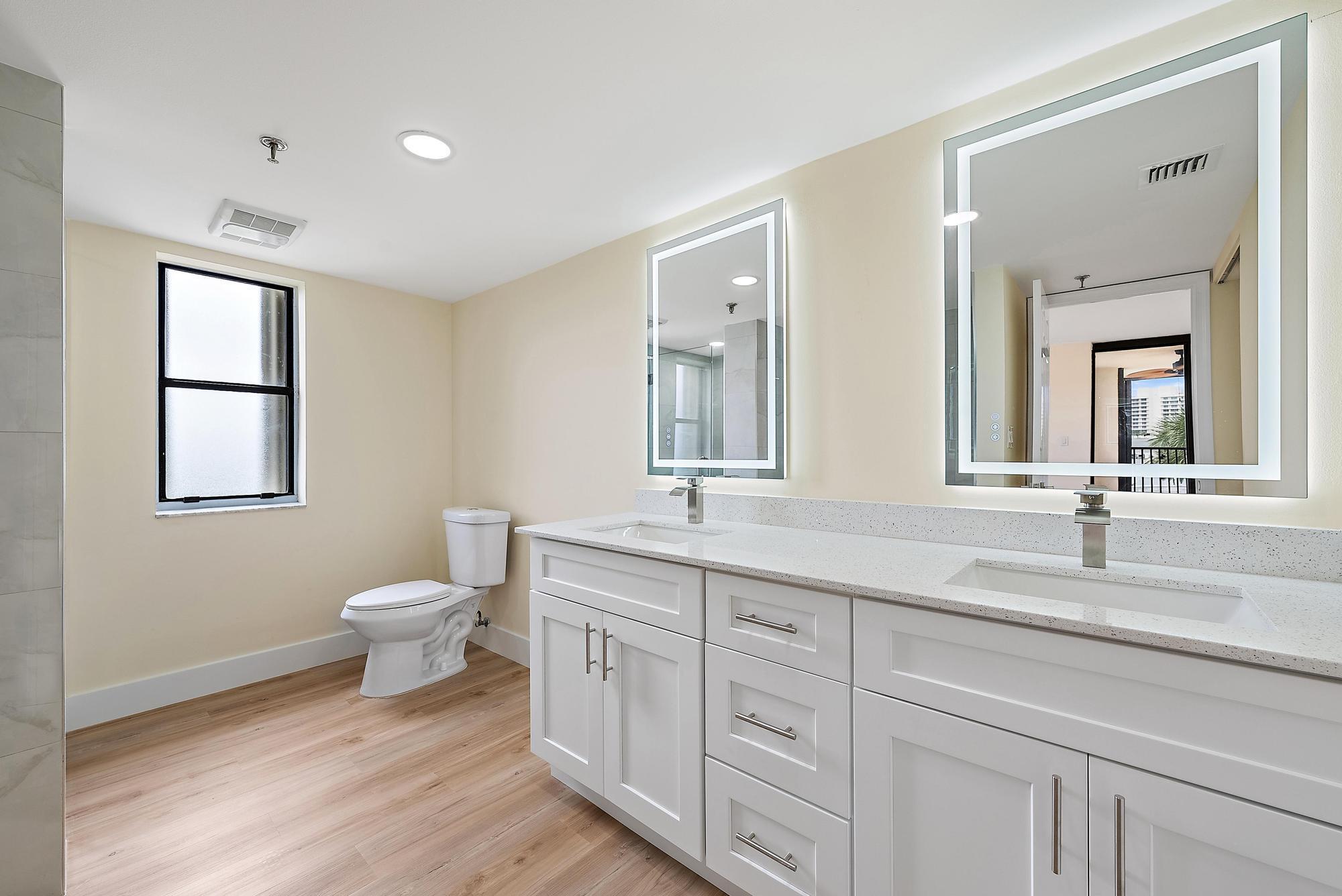 19800 Sandpointe Bay Dr #406 Tequesta, FL 33469