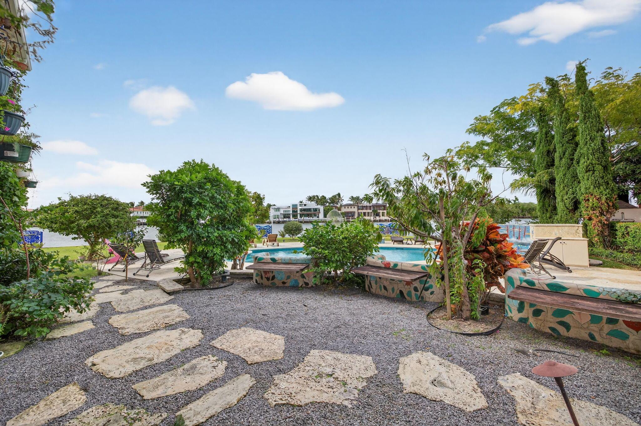 1201 Marble Way Boca Raton, FL 33432