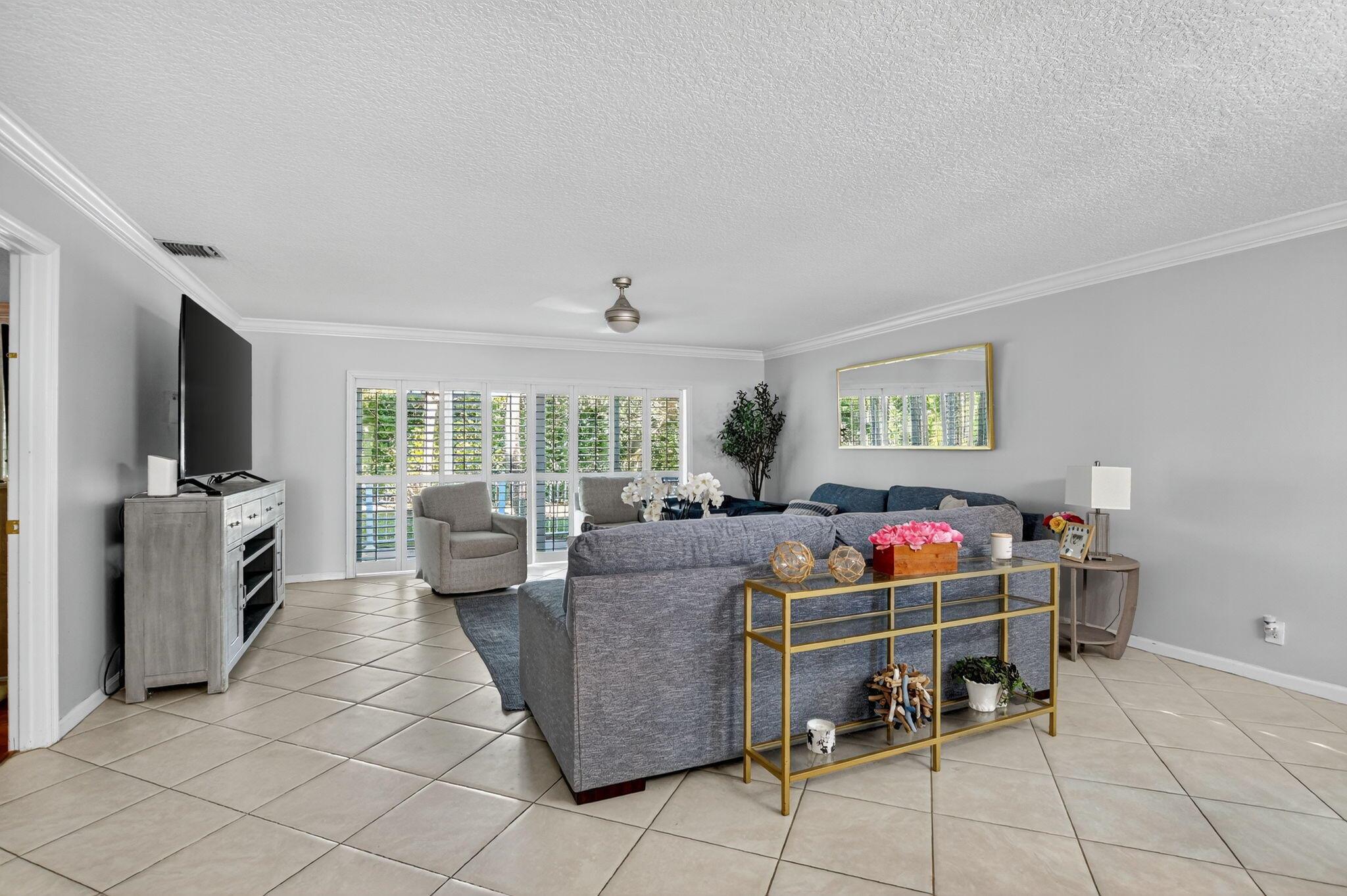 501 SW 1st St Boca Raton, FL 33432