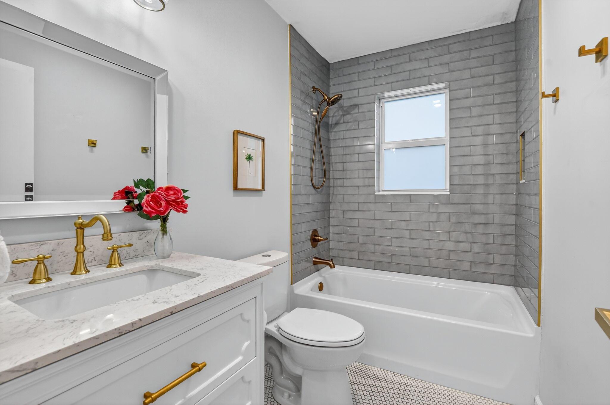 501 SW 1st St Boca Raton, FL 33432