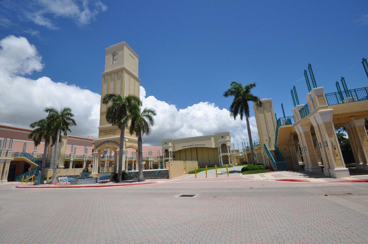 501 SW 1st St Boca Raton, FL 33432