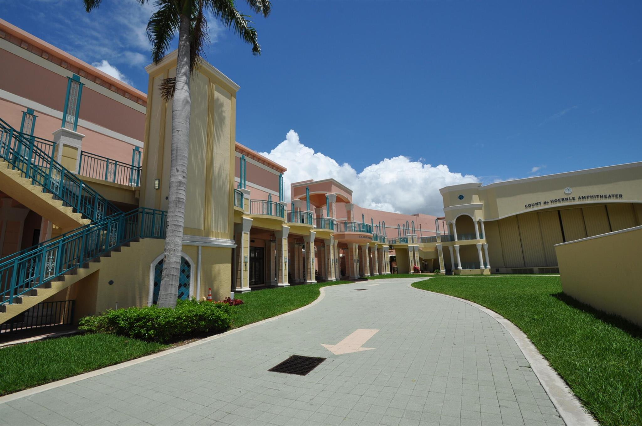 501 SW 1st St Boca Raton, FL 33432