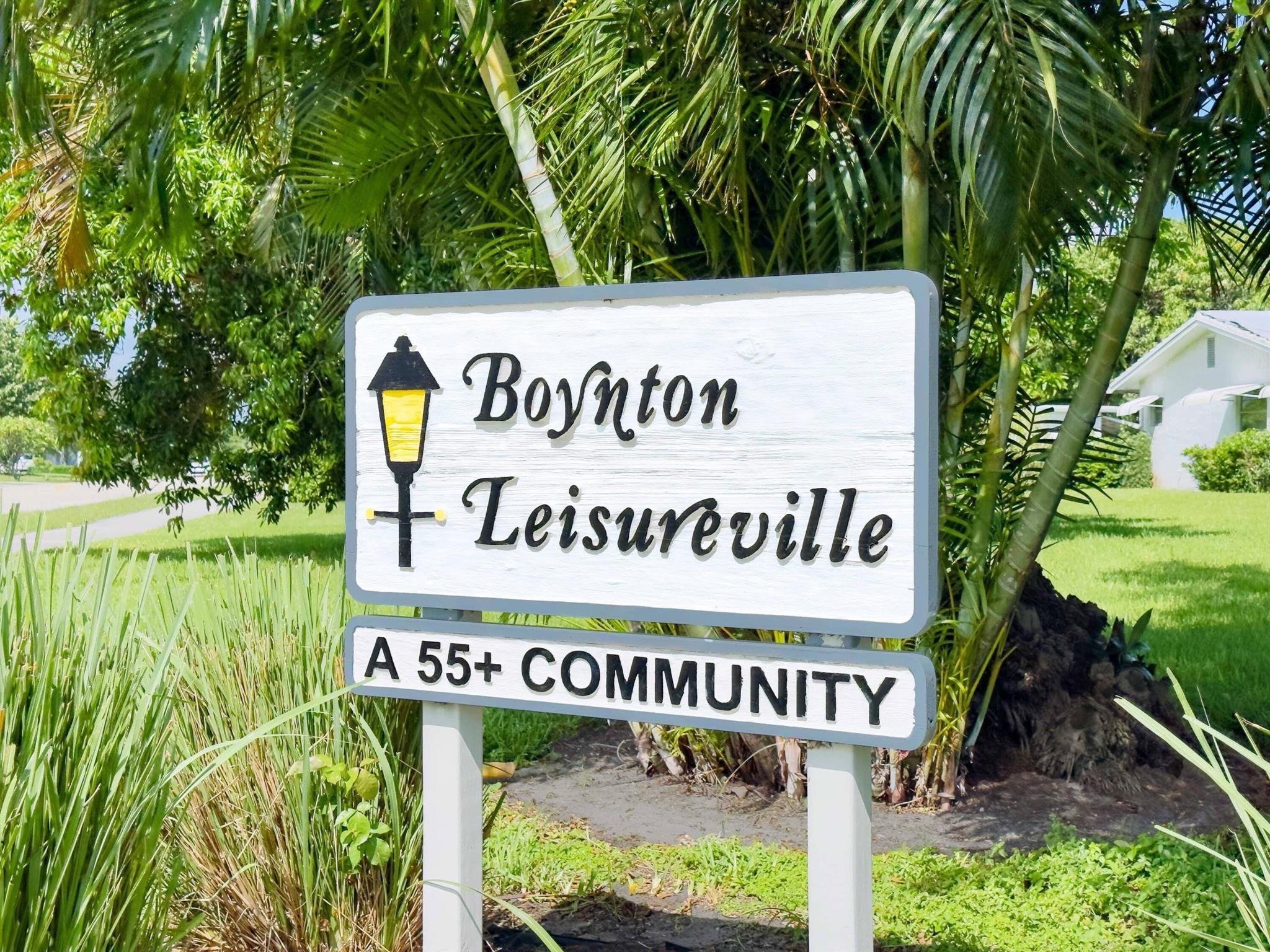 2003 SW 17th St Boynton Beach, FL 33426