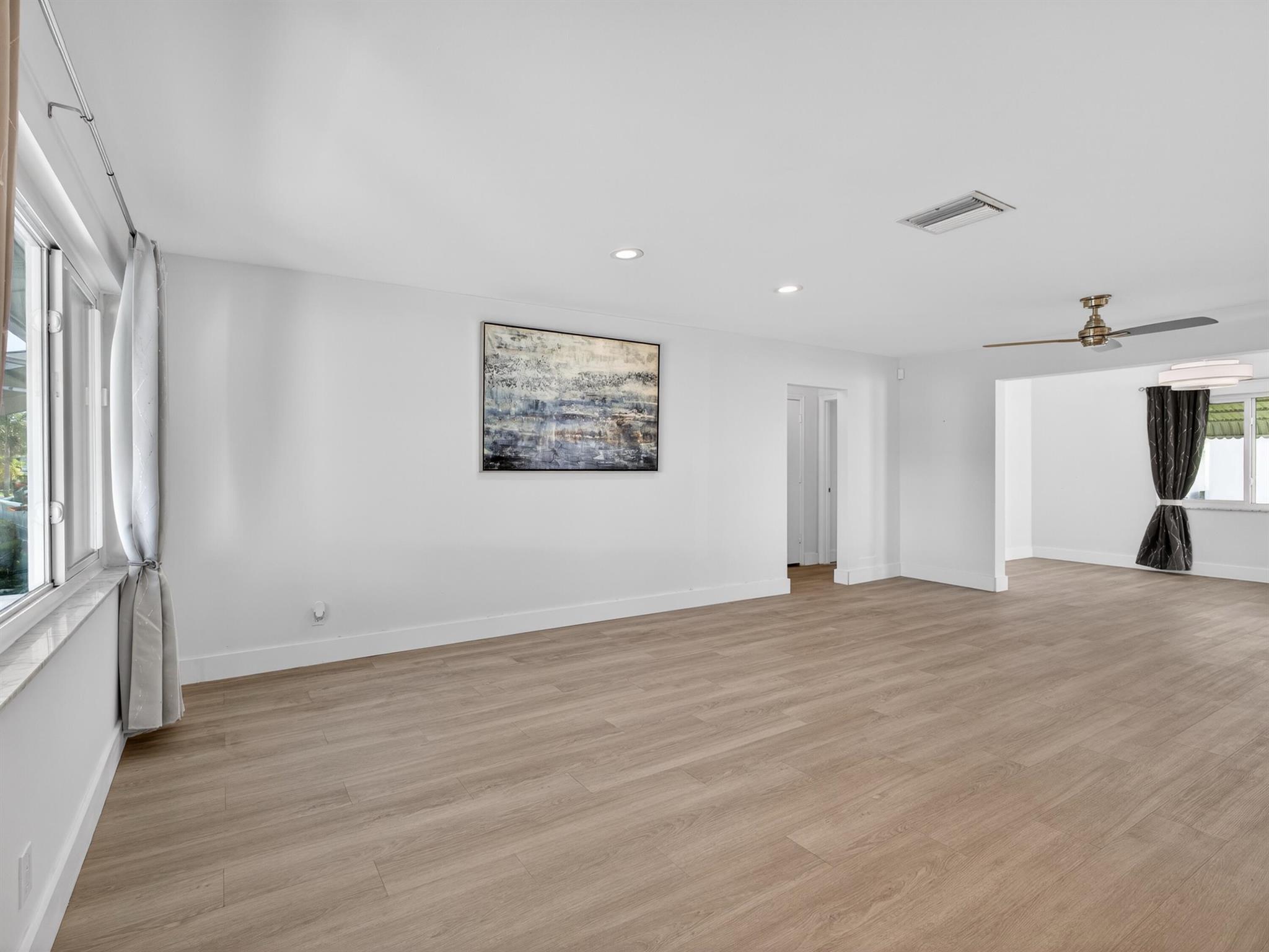 2003 SW 17th St Boynton Beach, FL 33426