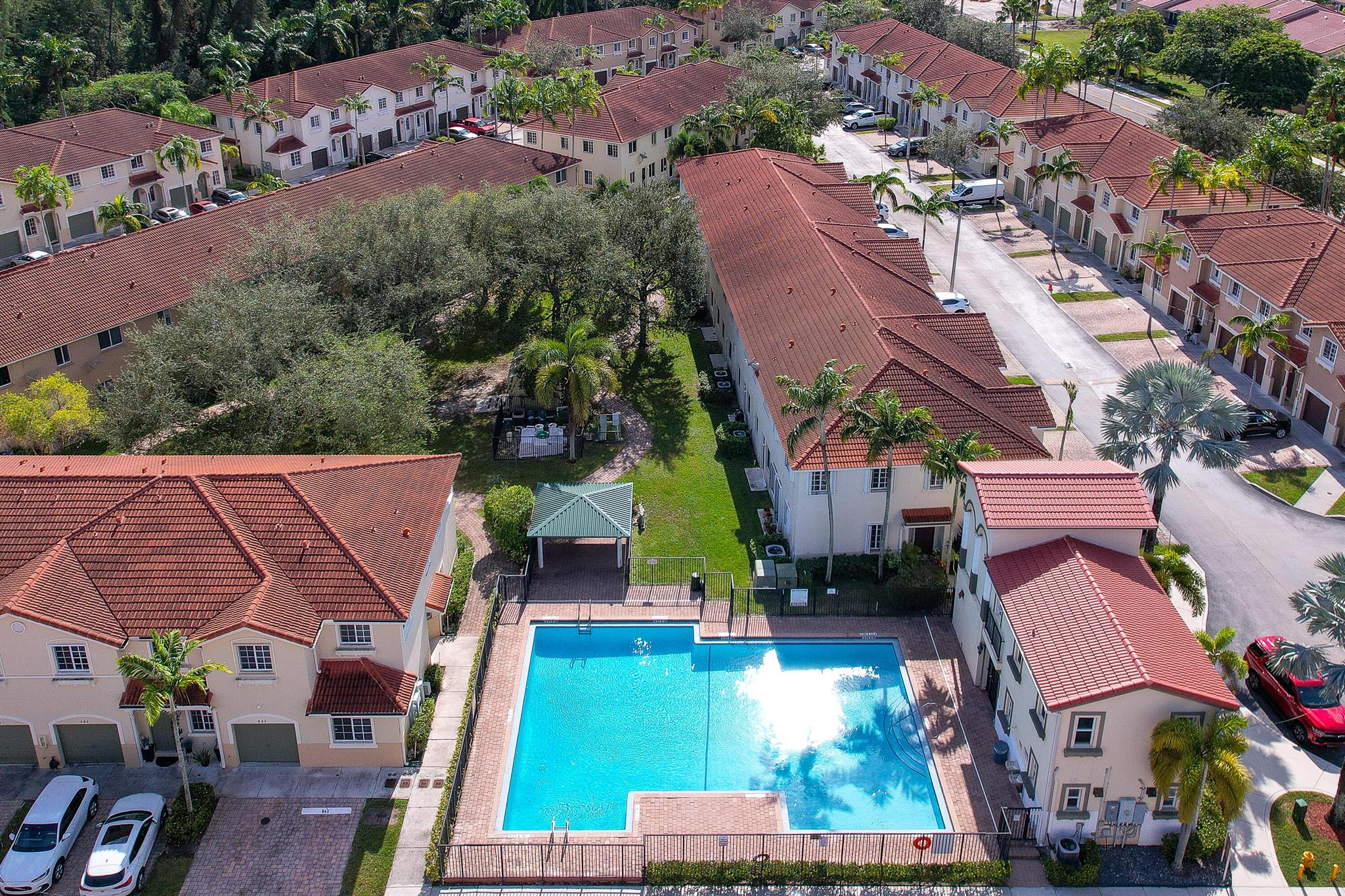 21105 NW 14th Pl #438 Miami Gardens, FL 33169