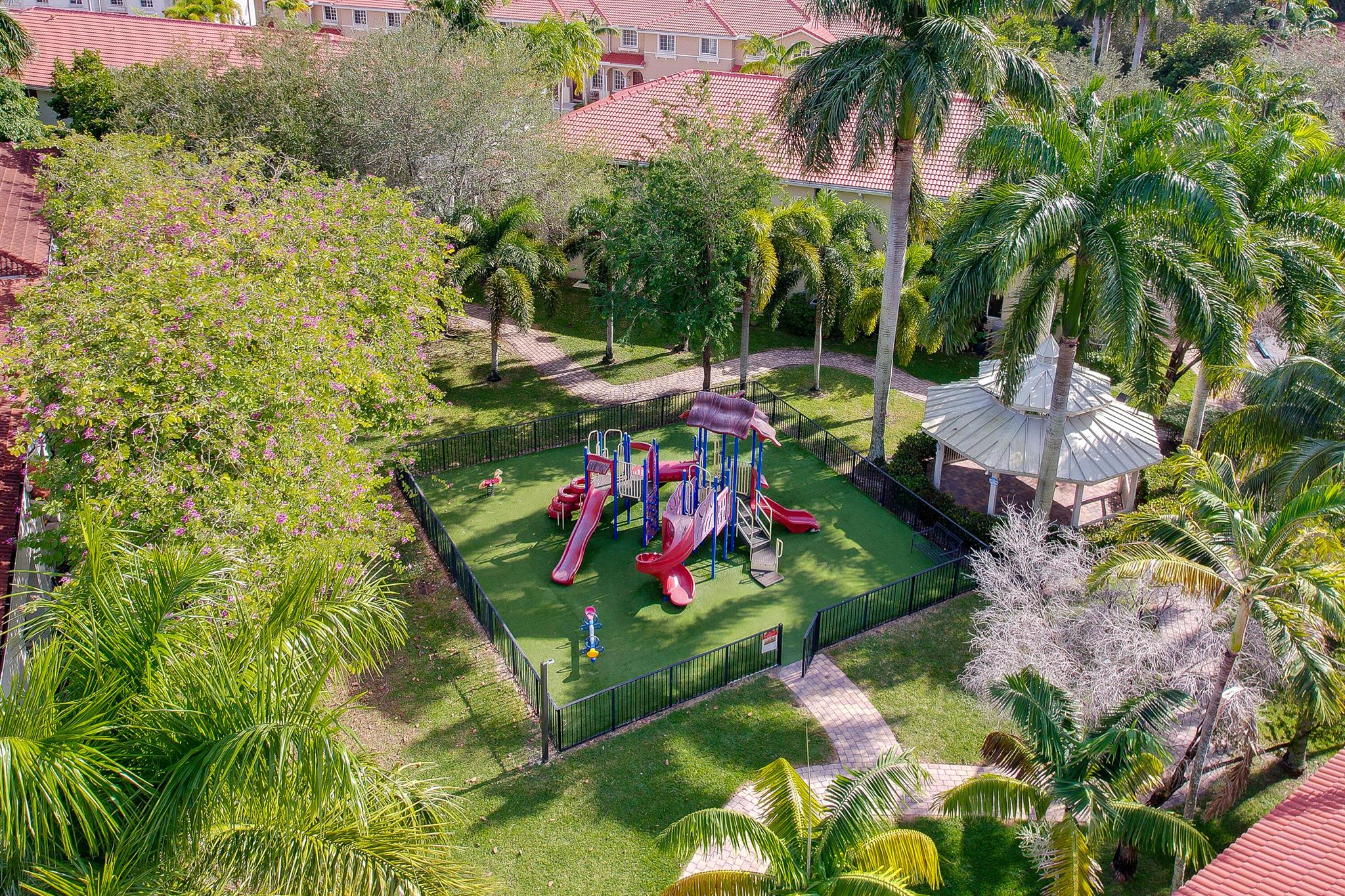 21105 NW 14th Pl #438 Miami Gardens, FL 33169