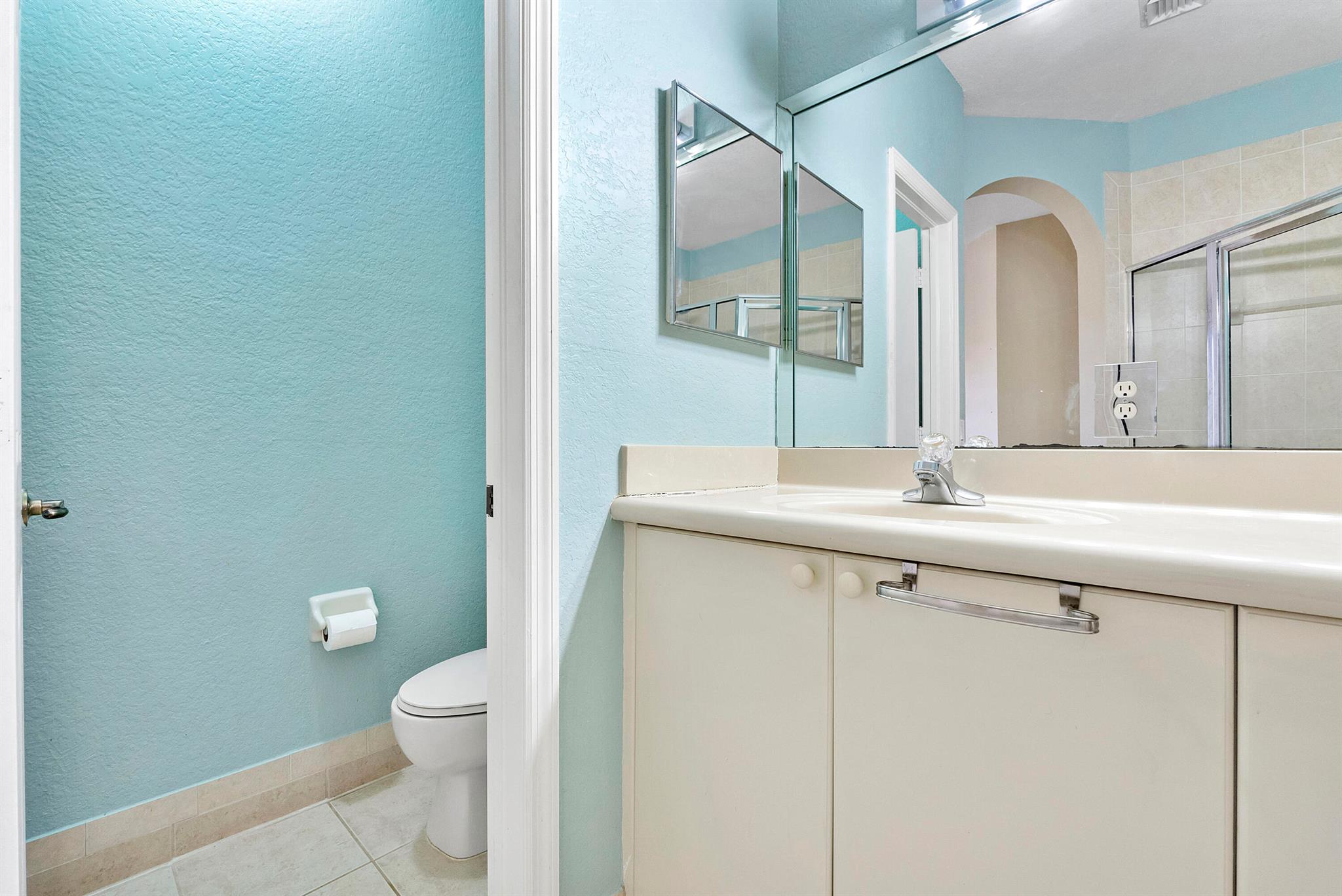 13743 SW 116th Ter Miami, FL 33186