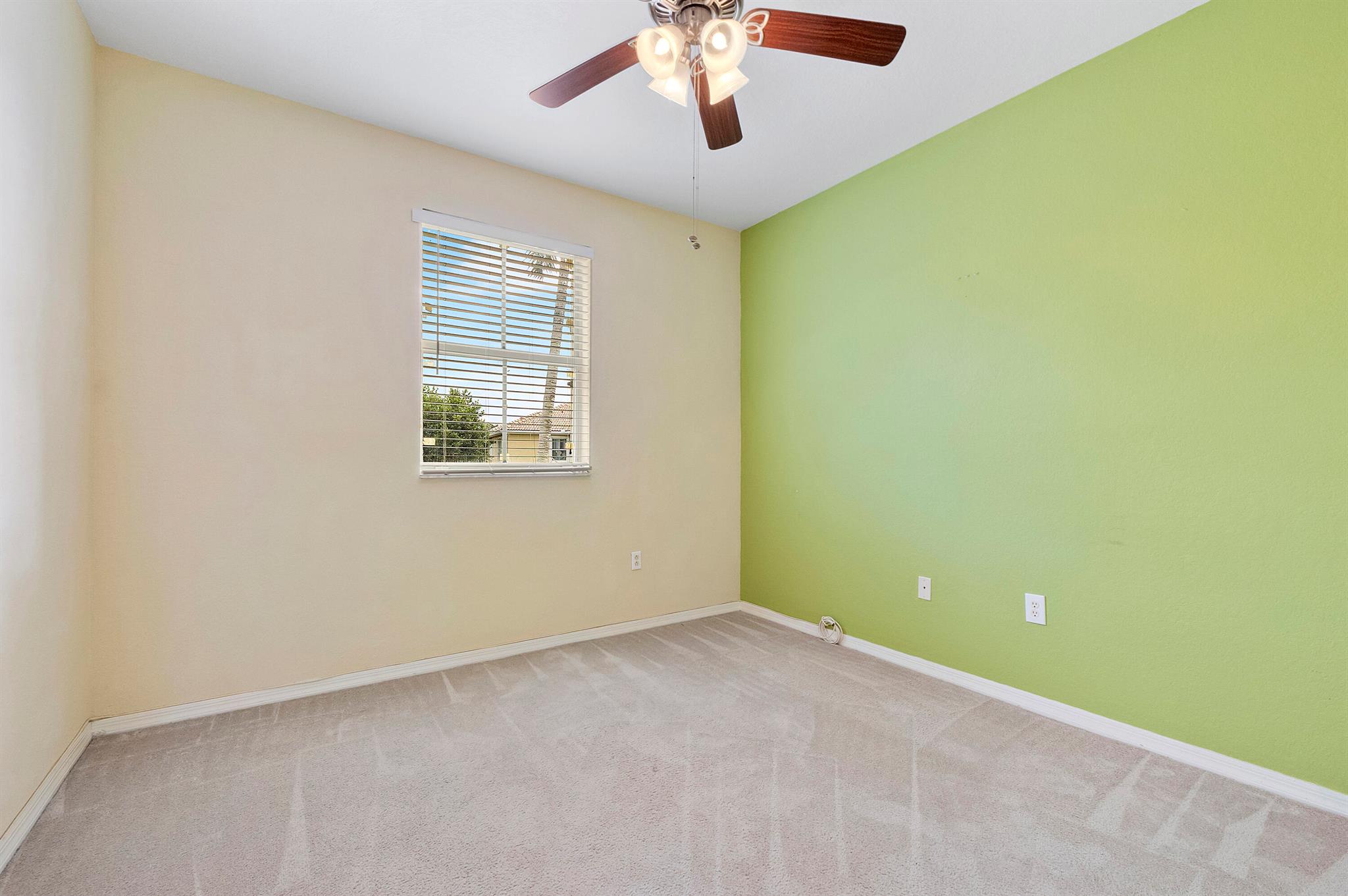 13743 SW 116th Ter Miami, FL 33186