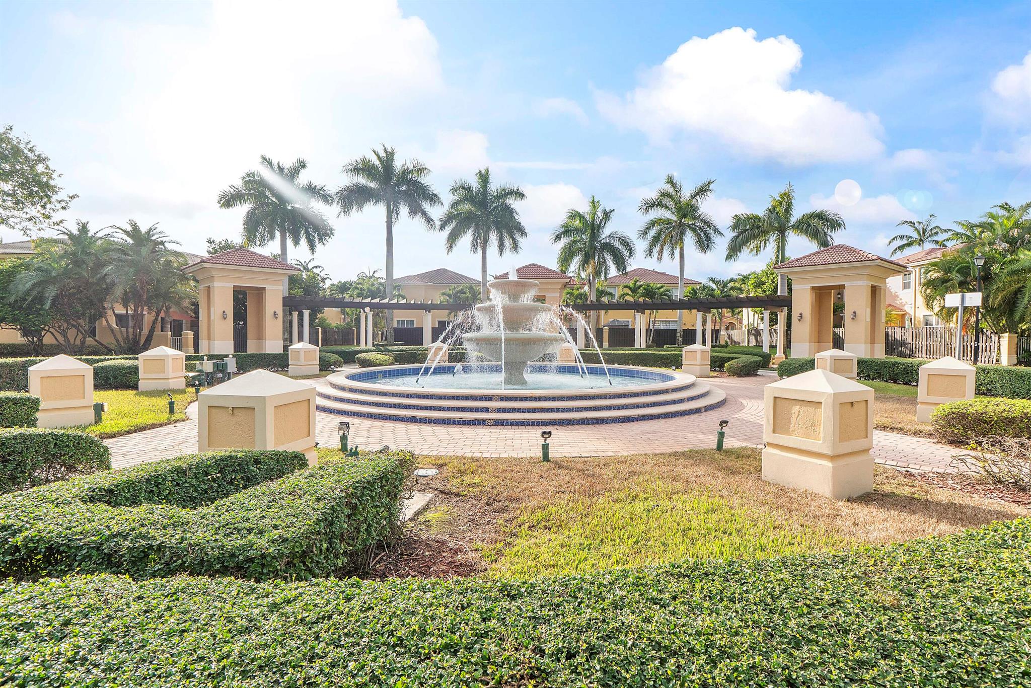 13743 SW 116th Ter Miami, FL 33186