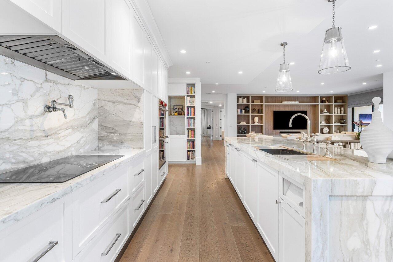 7383 Orangewood Ln #501 Boca Raton, FL 33433