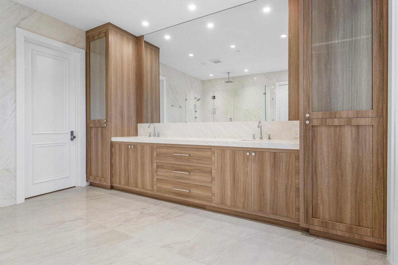 7383 Orangewood Ln #501 Boca Raton, FL 33433