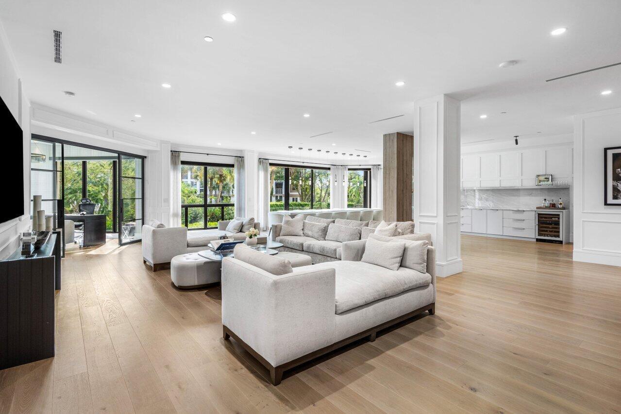 7383 Orangewood Ln #501 Boca Raton, FL 33433