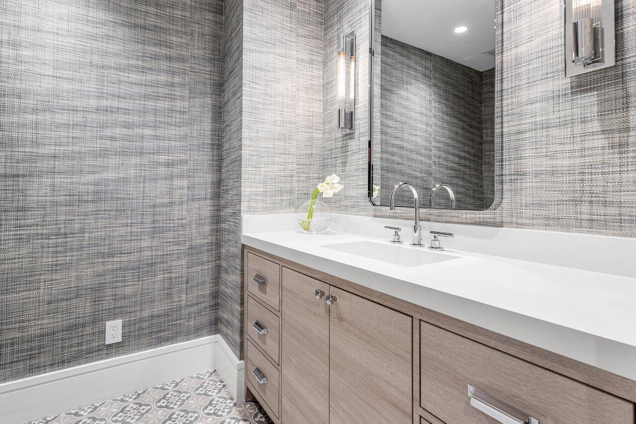 7383 Orangewood Ln #501 Boca Raton, FL 33433