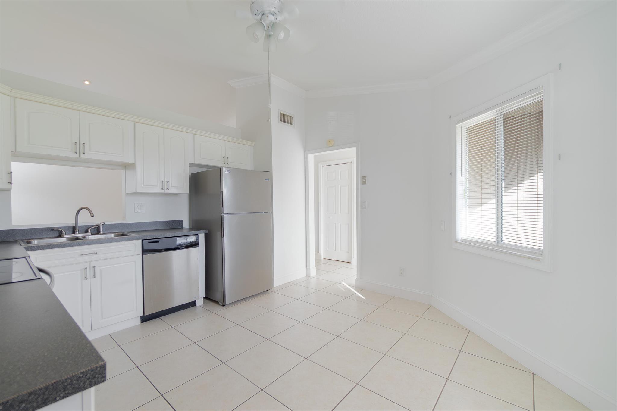 10079 Patience Ln Royal Palm Beach, FL 33411