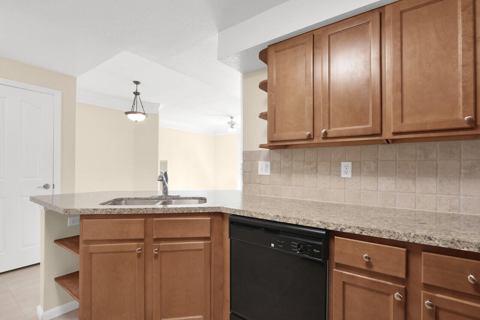 255 Murcia #202 Jupiter, FL 33458