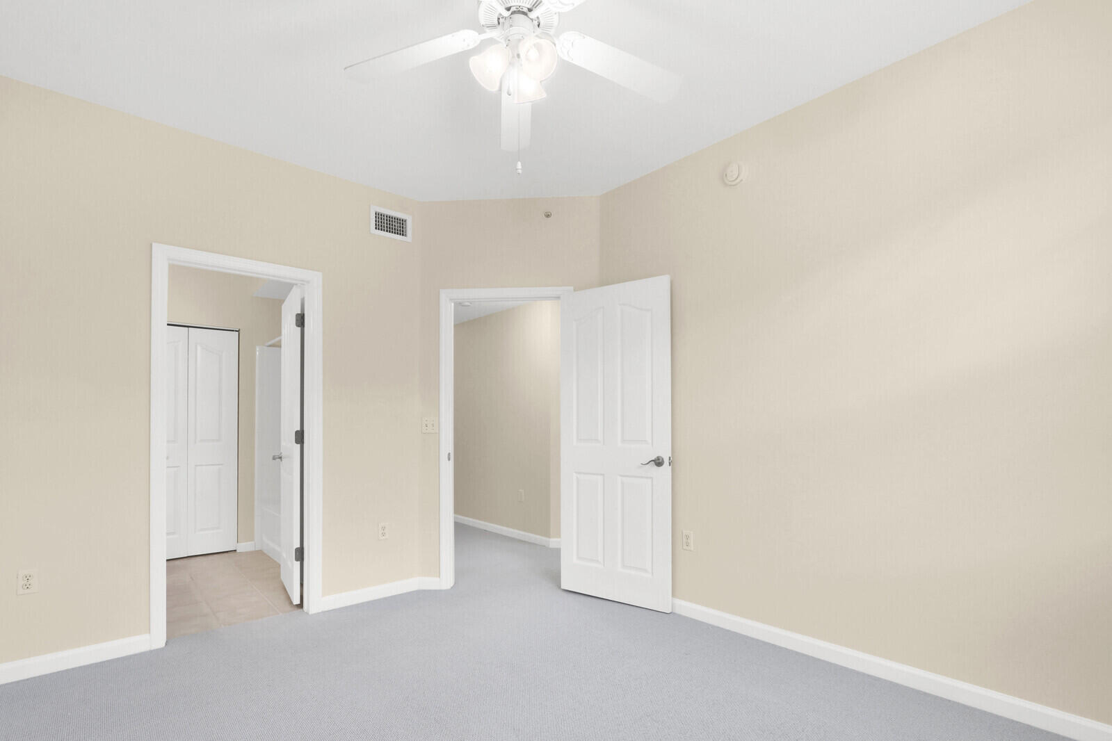 255 Murcia #202 Jupiter, FL 33458