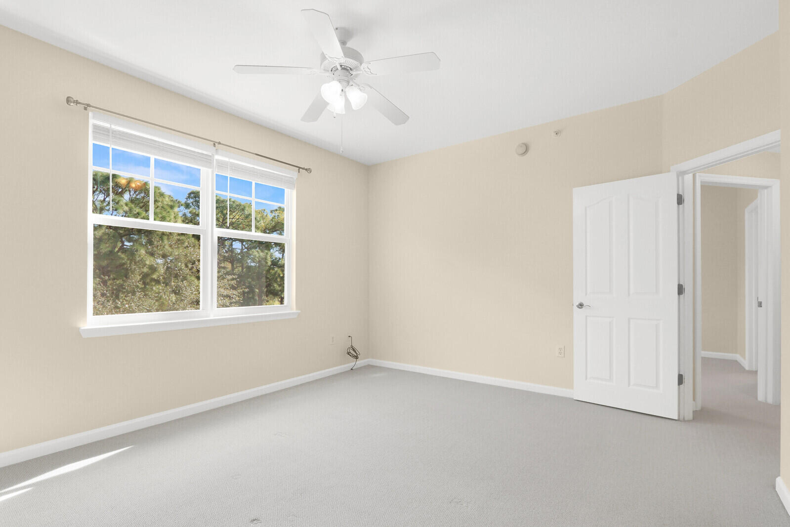 255 Murcia #202 Jupiter, FL 33458