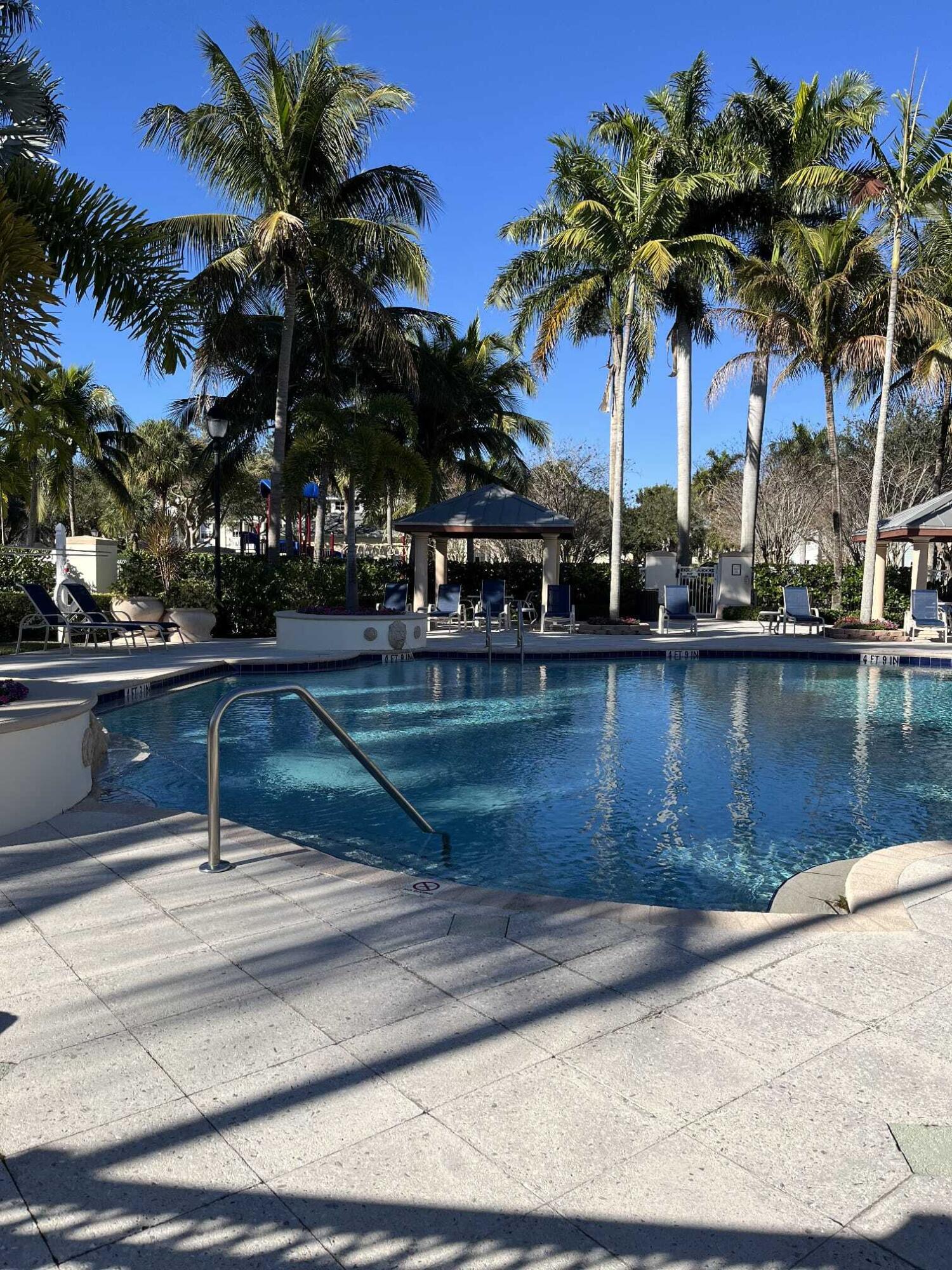 255 Murcia #202 Jupiter, FL 33458