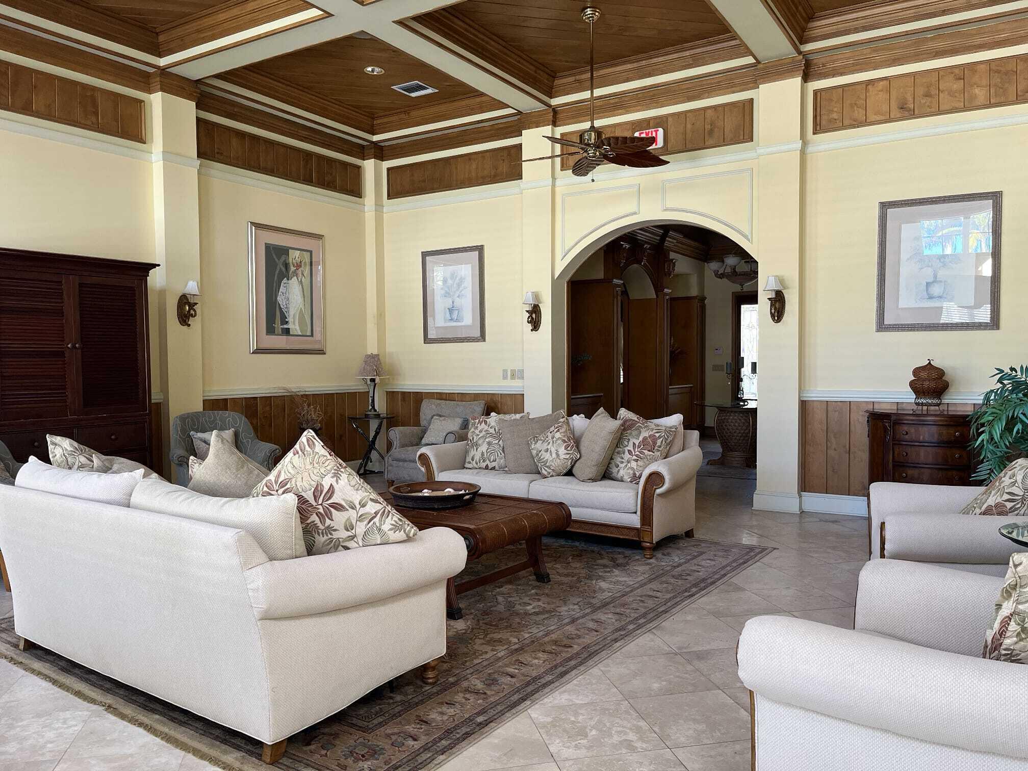 255 Murcia #202 Jupiter, FL 33458