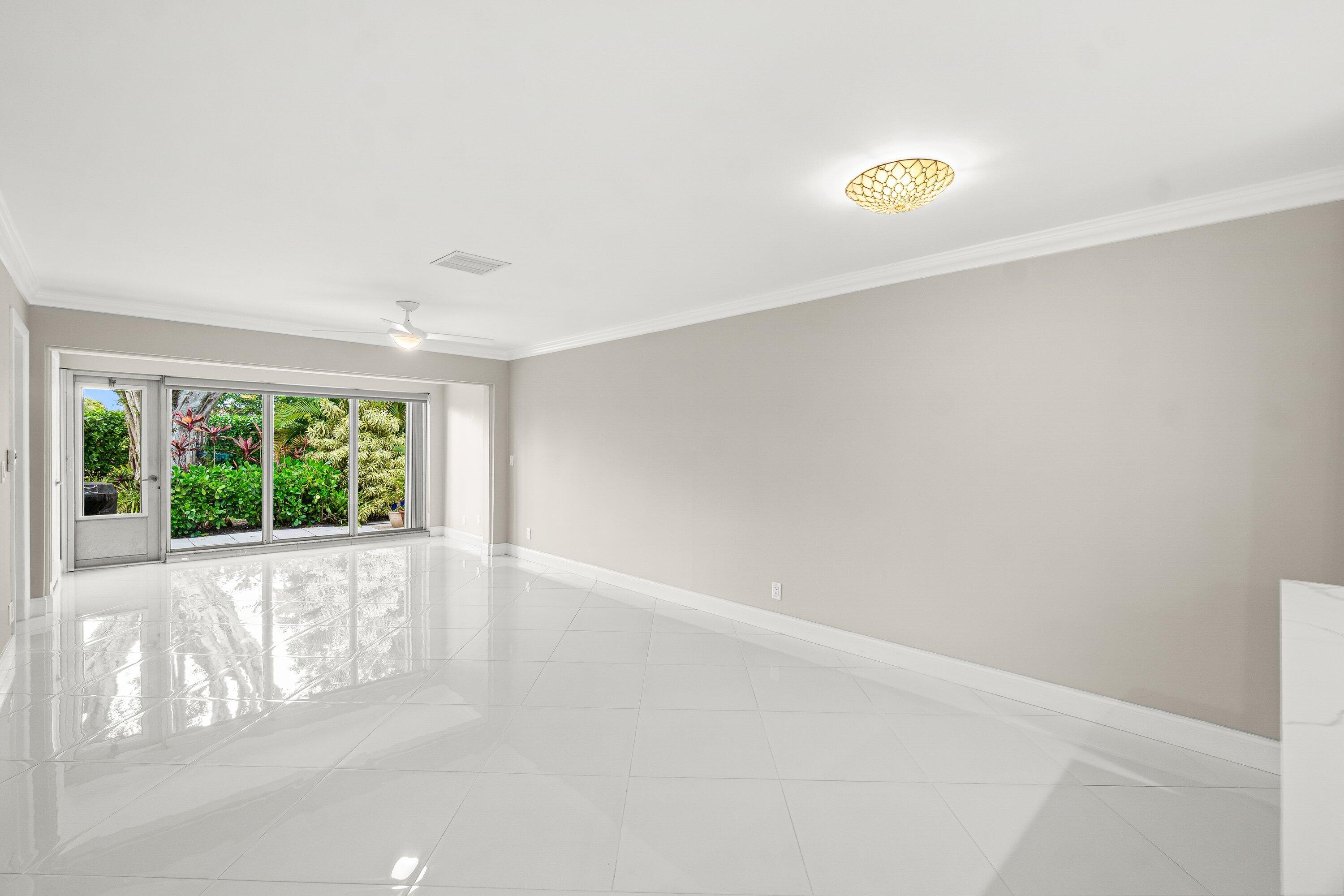 13552 Via Flora #C Delray Beach, FL 33484