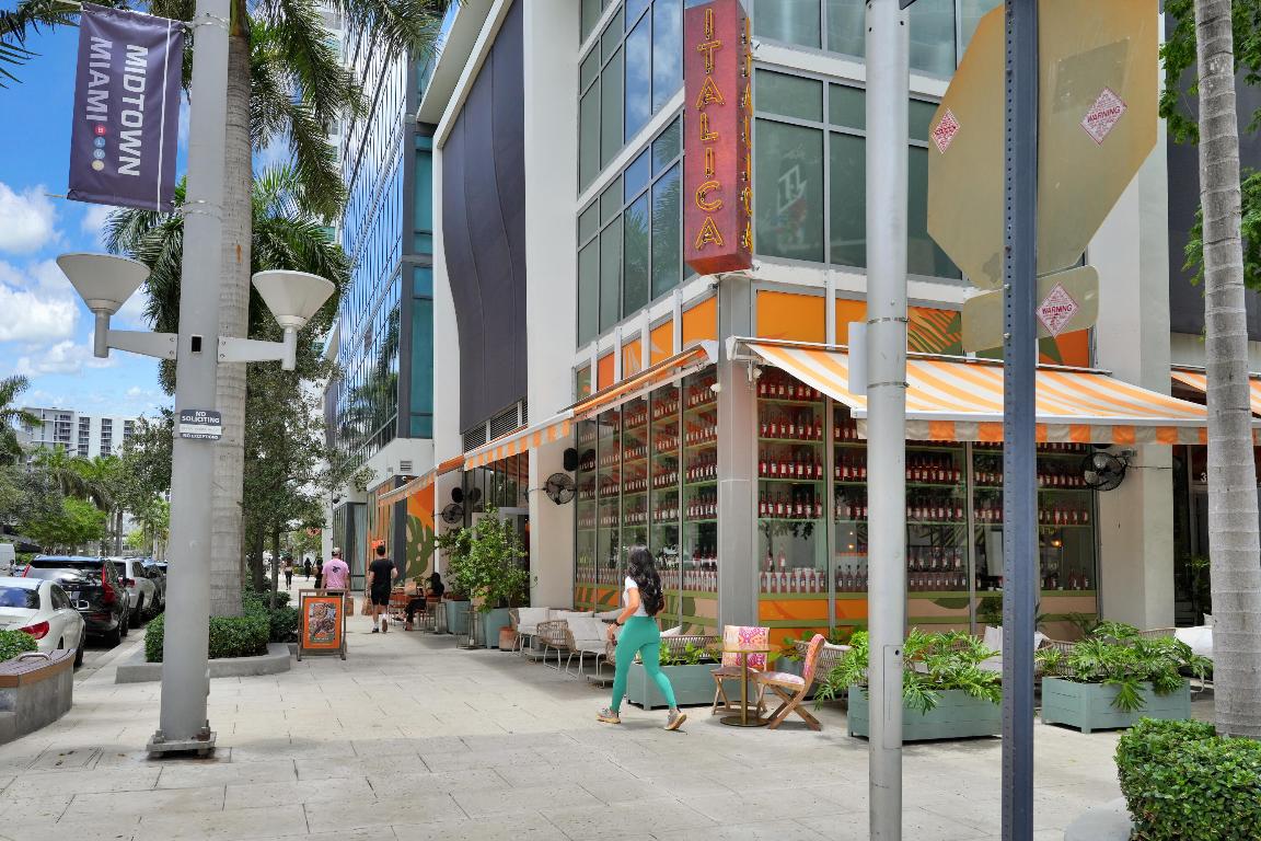 3470 E Coast Ave #H2710 Miami, FL 33137