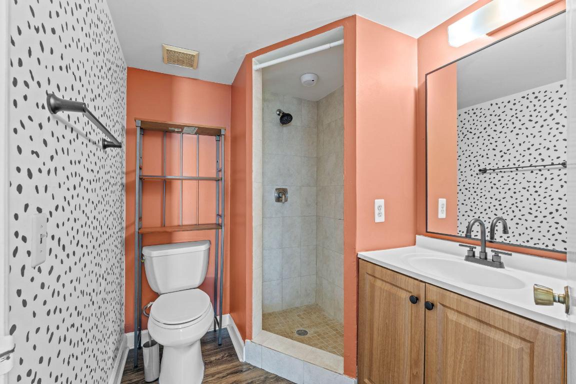 150 Pineview #C7 Jupiter, FL 33469