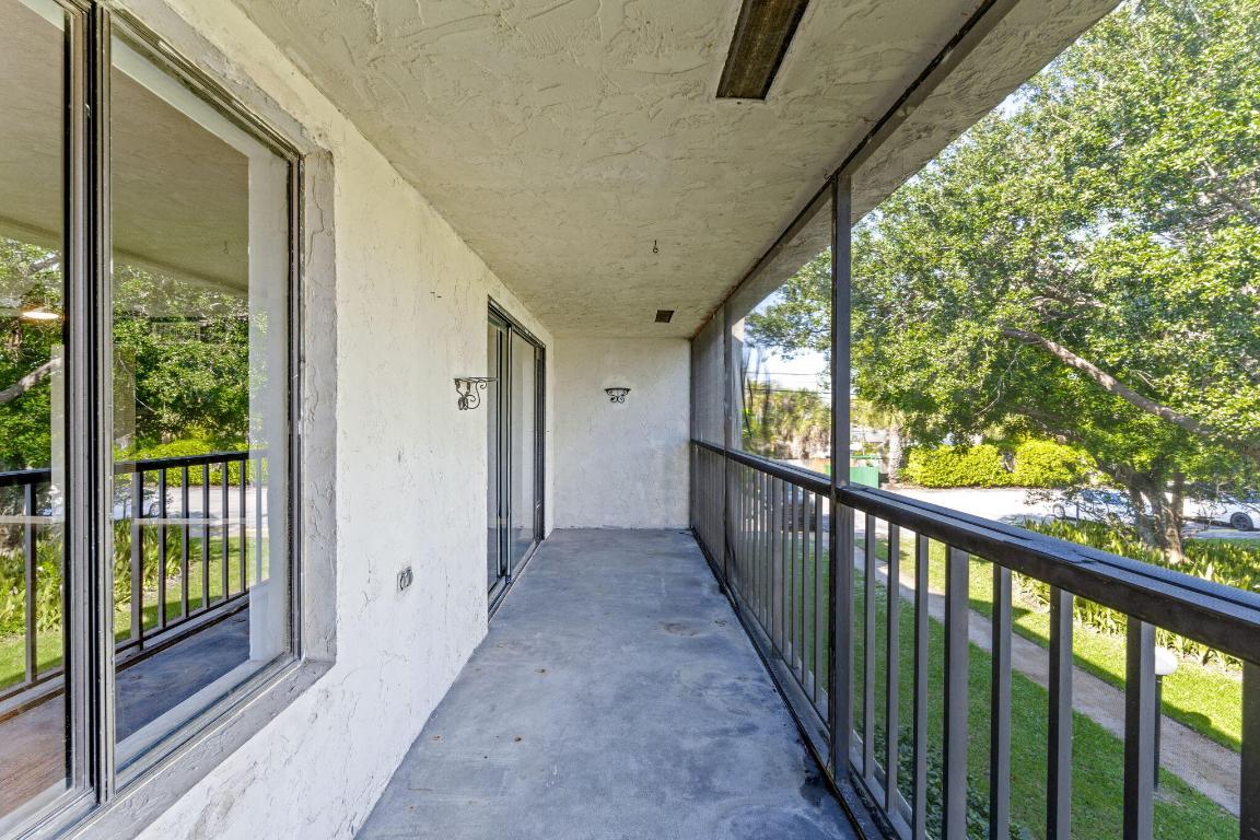 150 Pineview #C7 Jupiter, FL 33469