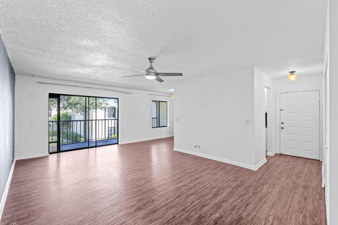 150 Pineview #C7 Jupiter, FL 33469