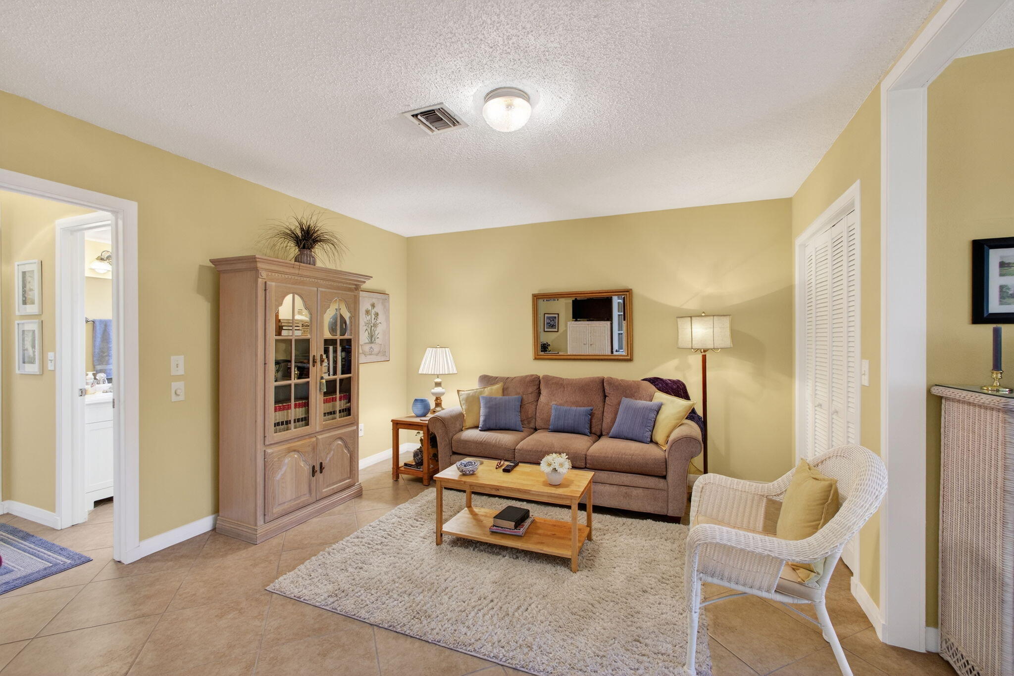 17 SE Turtle Crk #Unit D Jupiter, FL 33469