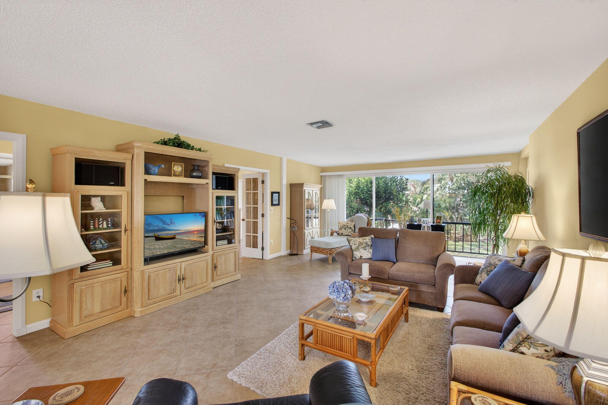 17 SE Turtle Crk #Unit D Jupiter, FL 33469