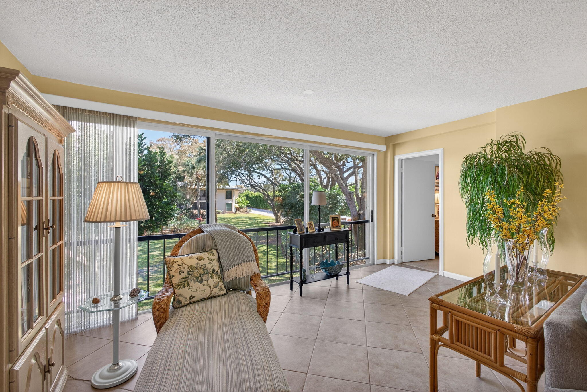 17 SE Turtle Crk #Unit D Jupiter, FL 33469