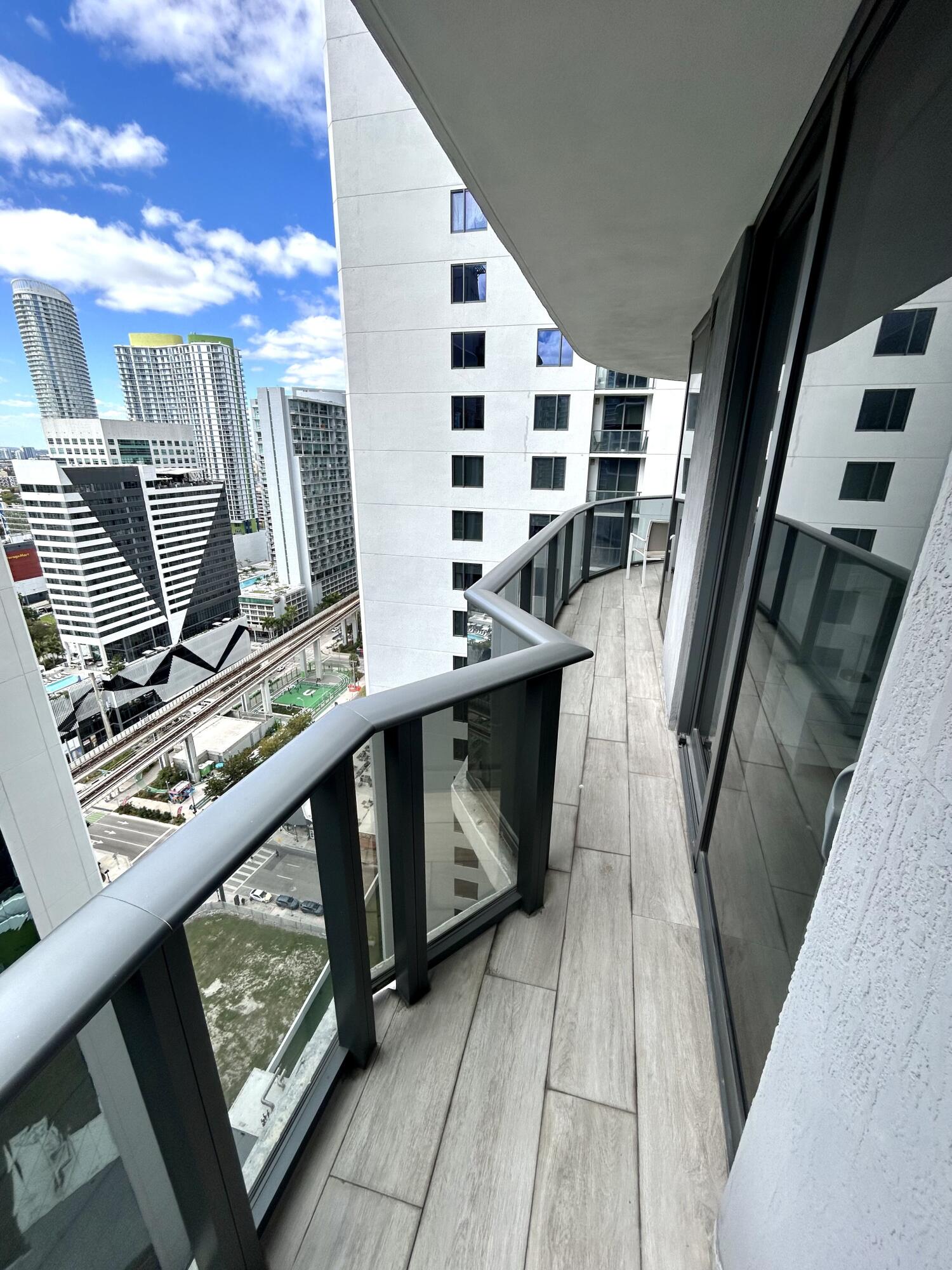 image Brickell Heights West29