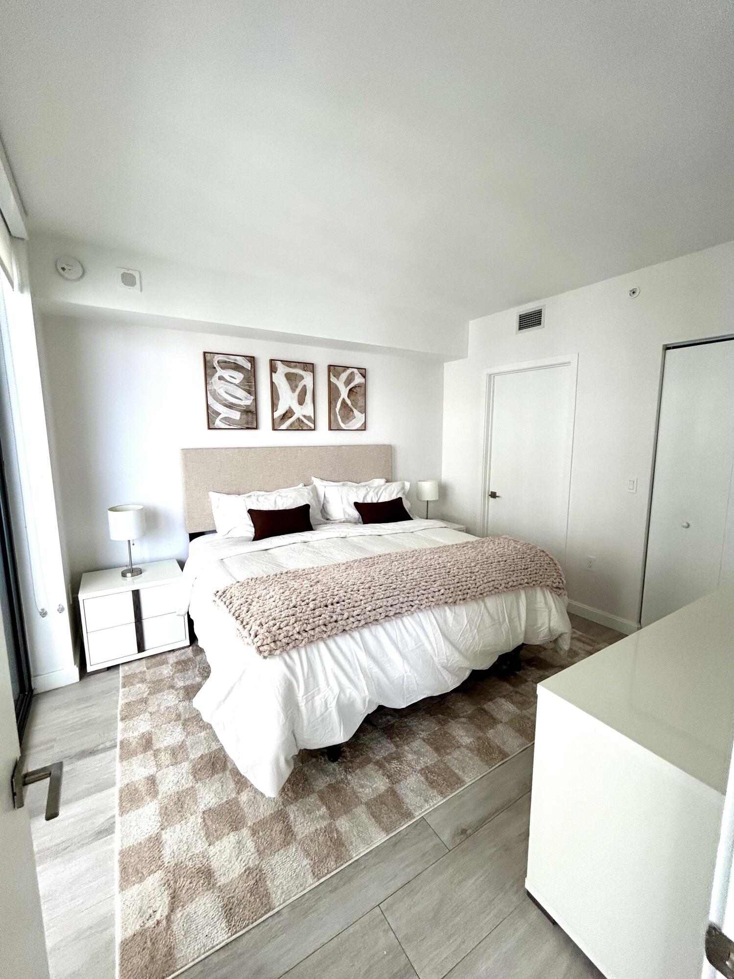 image Brickell Heights West36