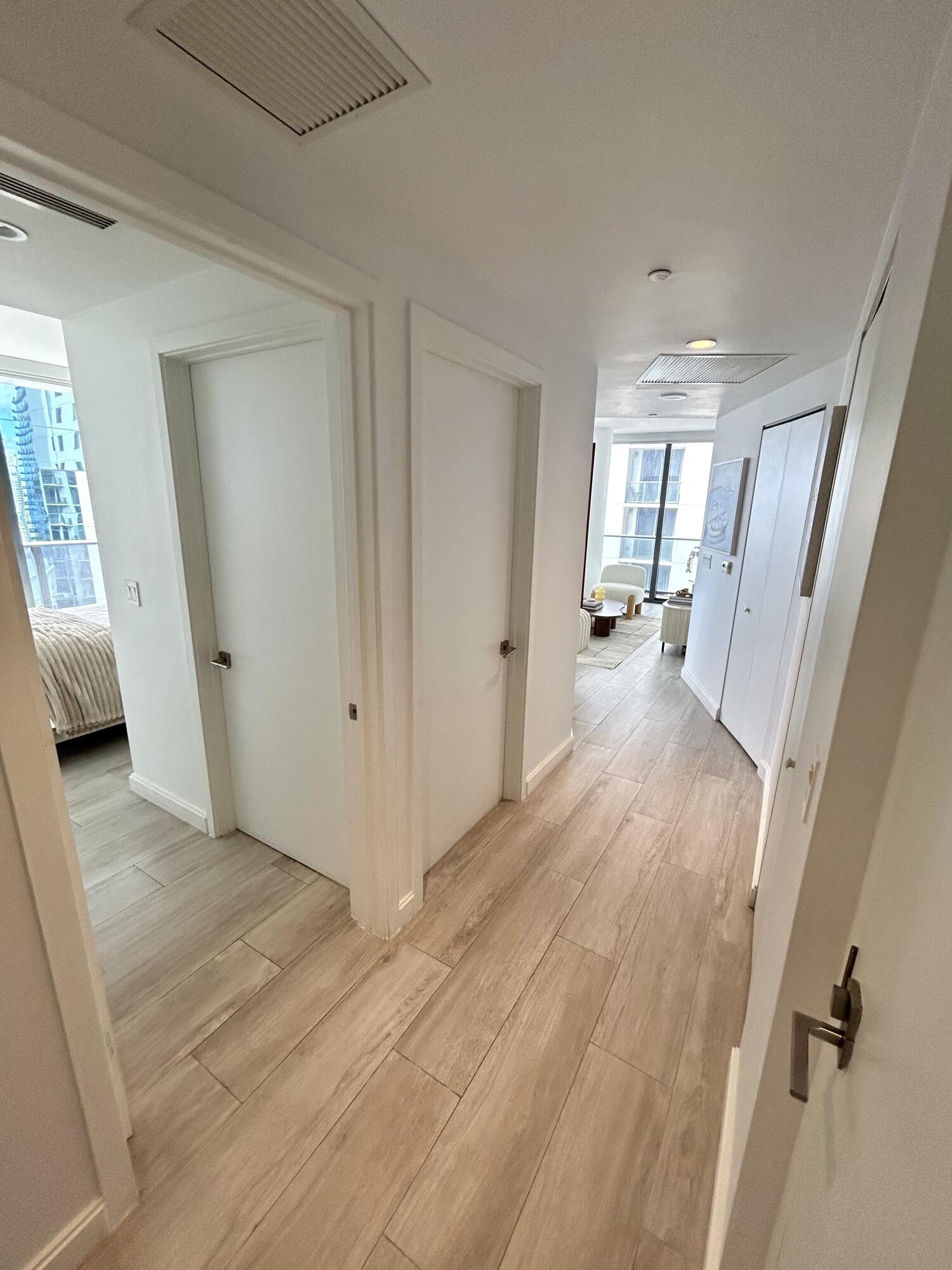 image Brickell Heights West45