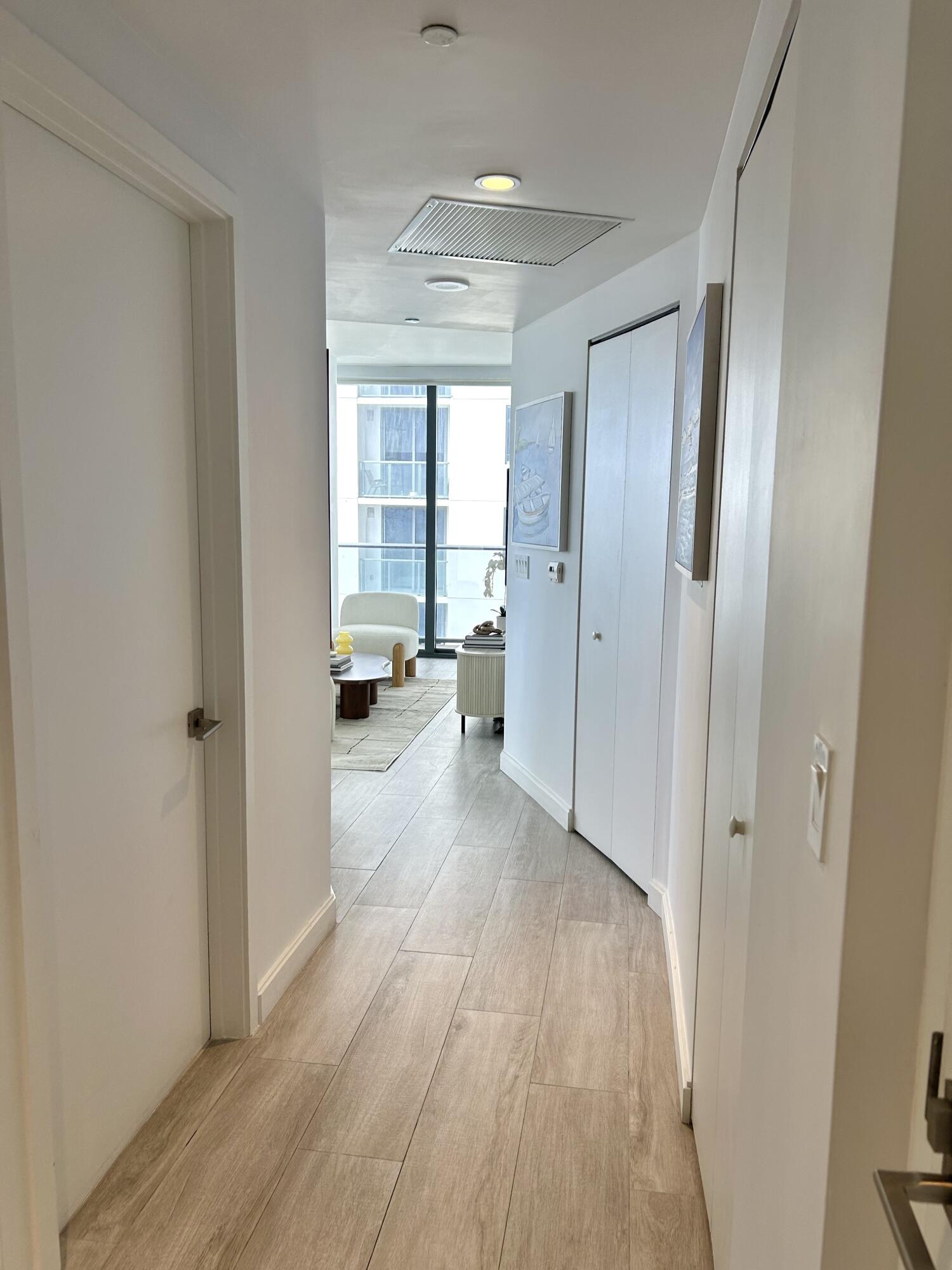 image Brickell Heights West46