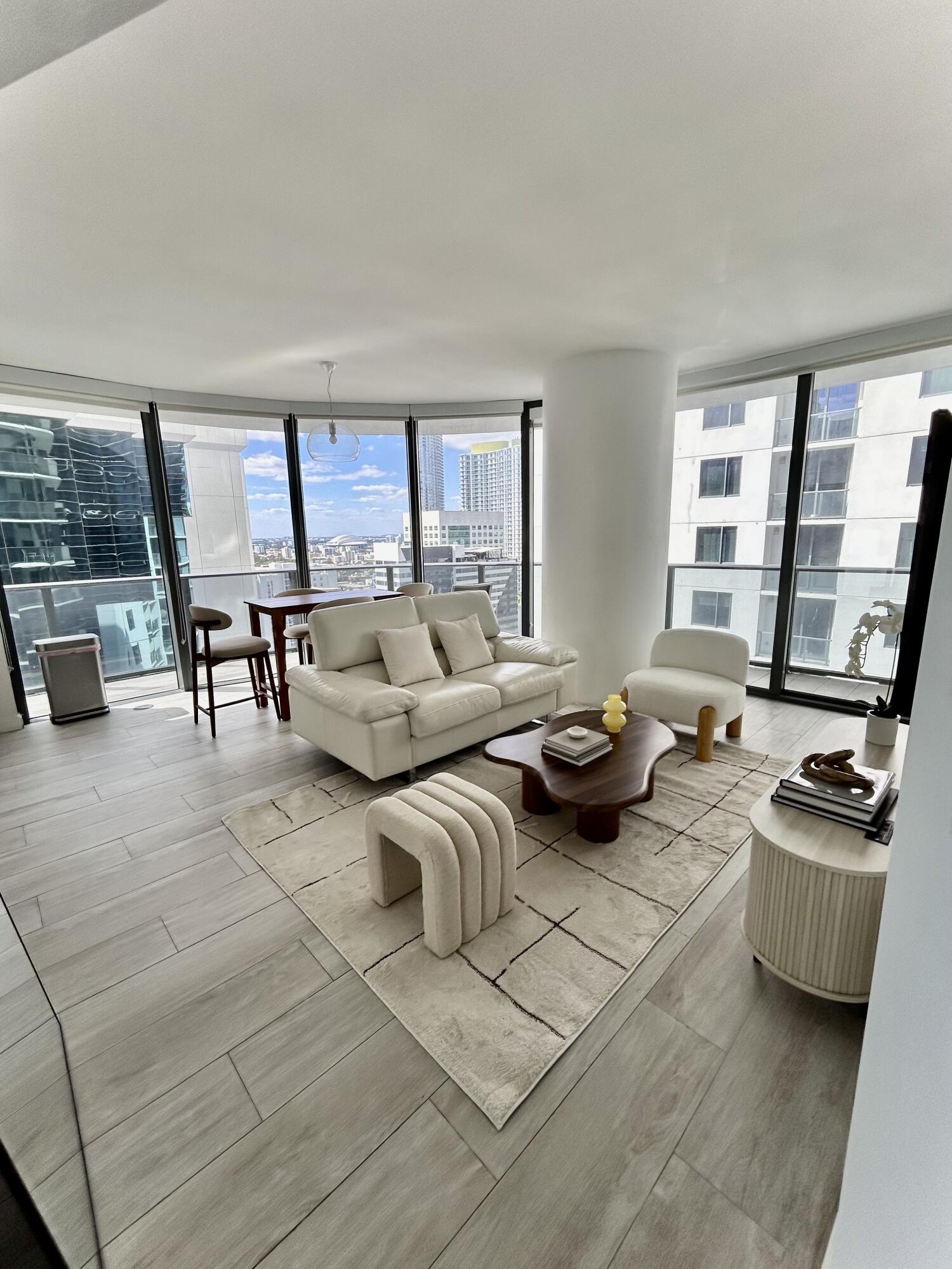 image Brickell Heights West5