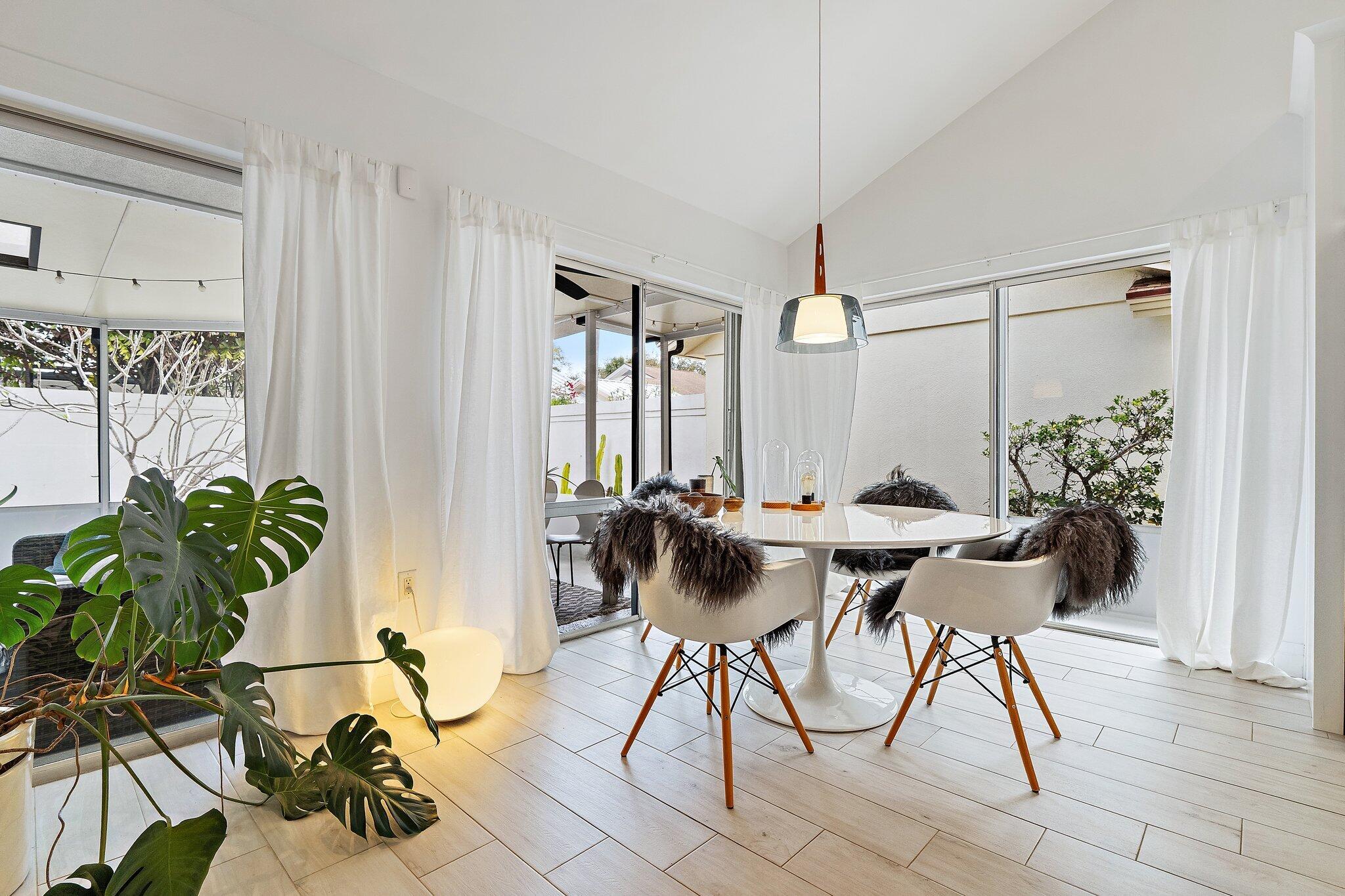 125 Harbourside Jupiter, FL 33477